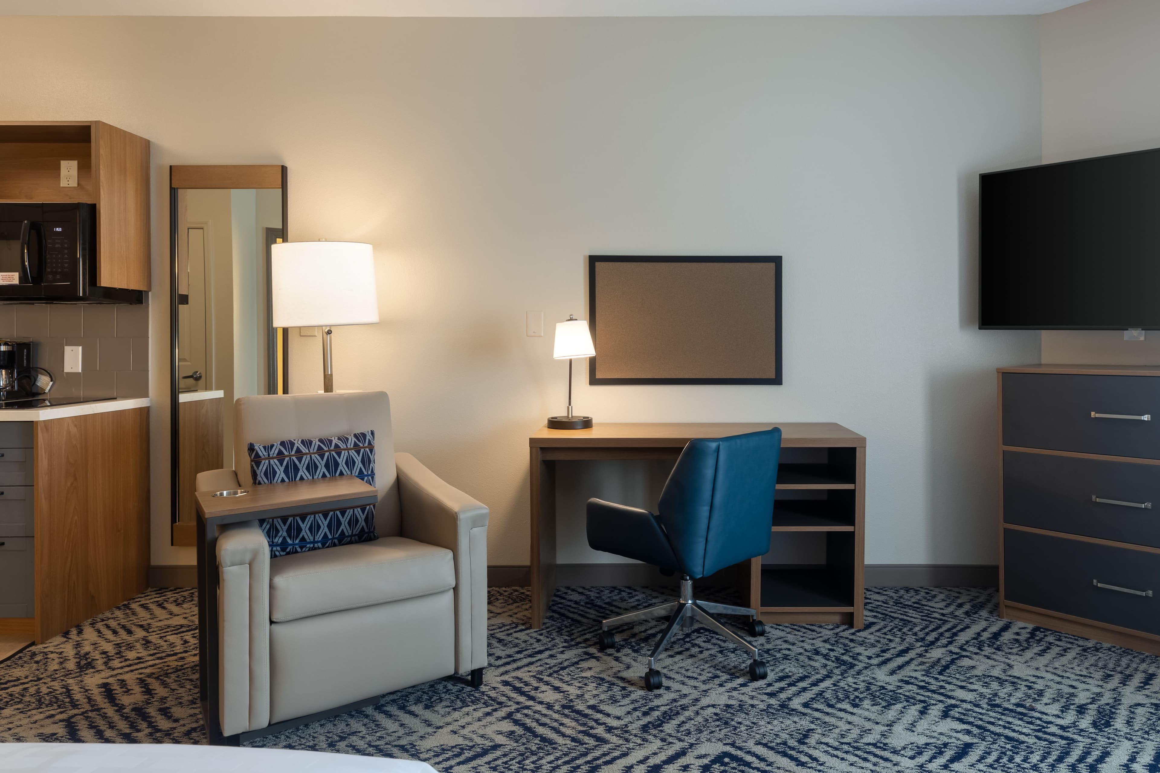 Candlewood Suites Enterprise — 6