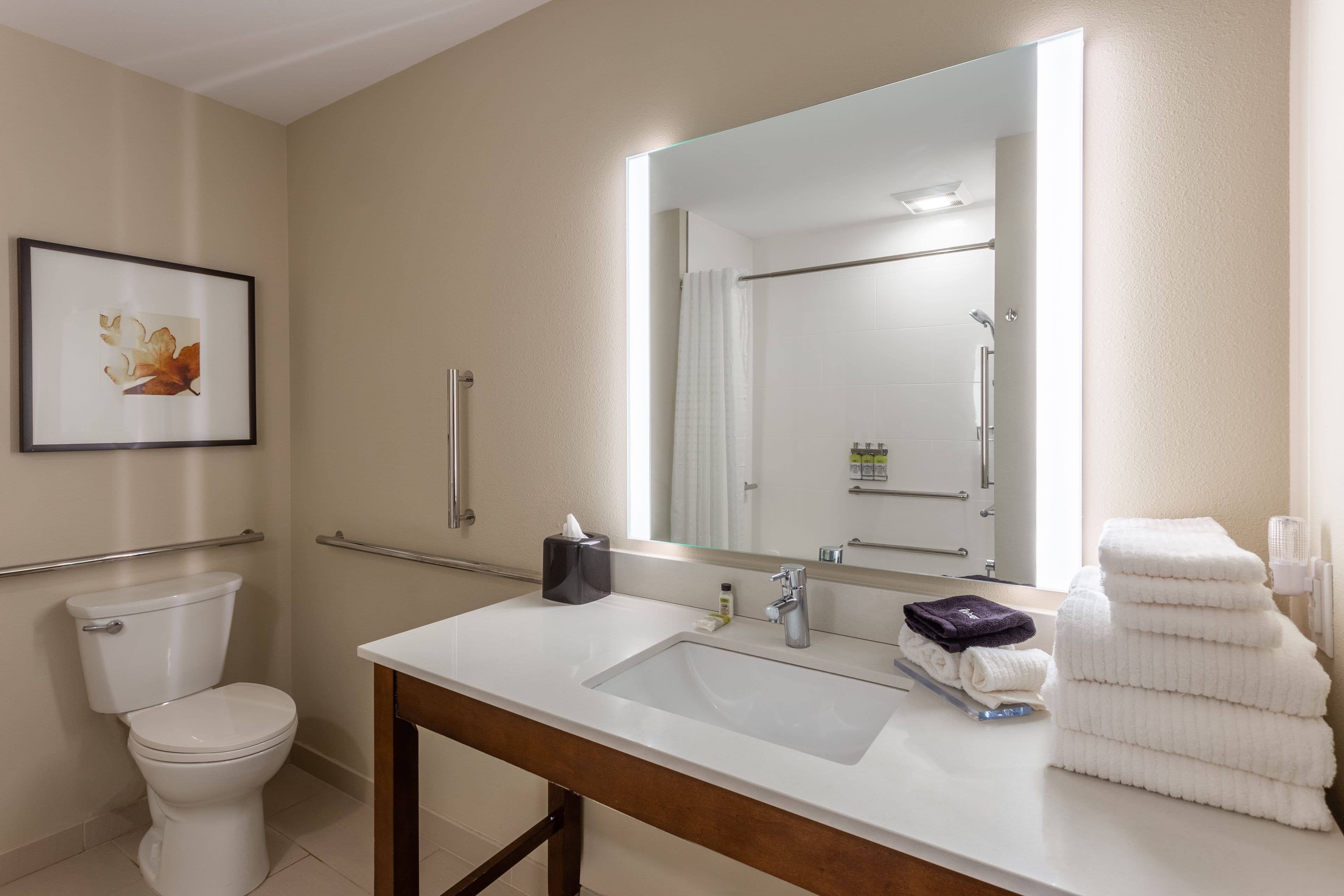 Candlewood Suites Fargo South - Medical Center - Image 4