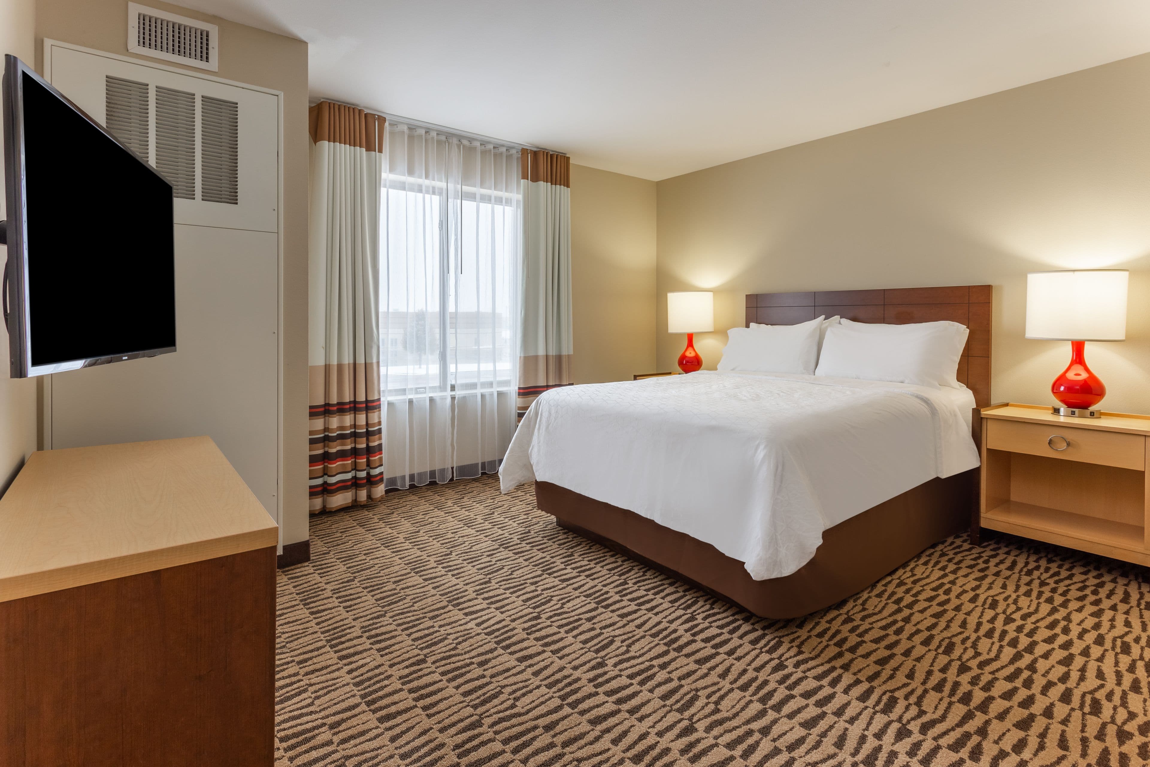 Candlewood Suites Fargo South - Medical Center — 18