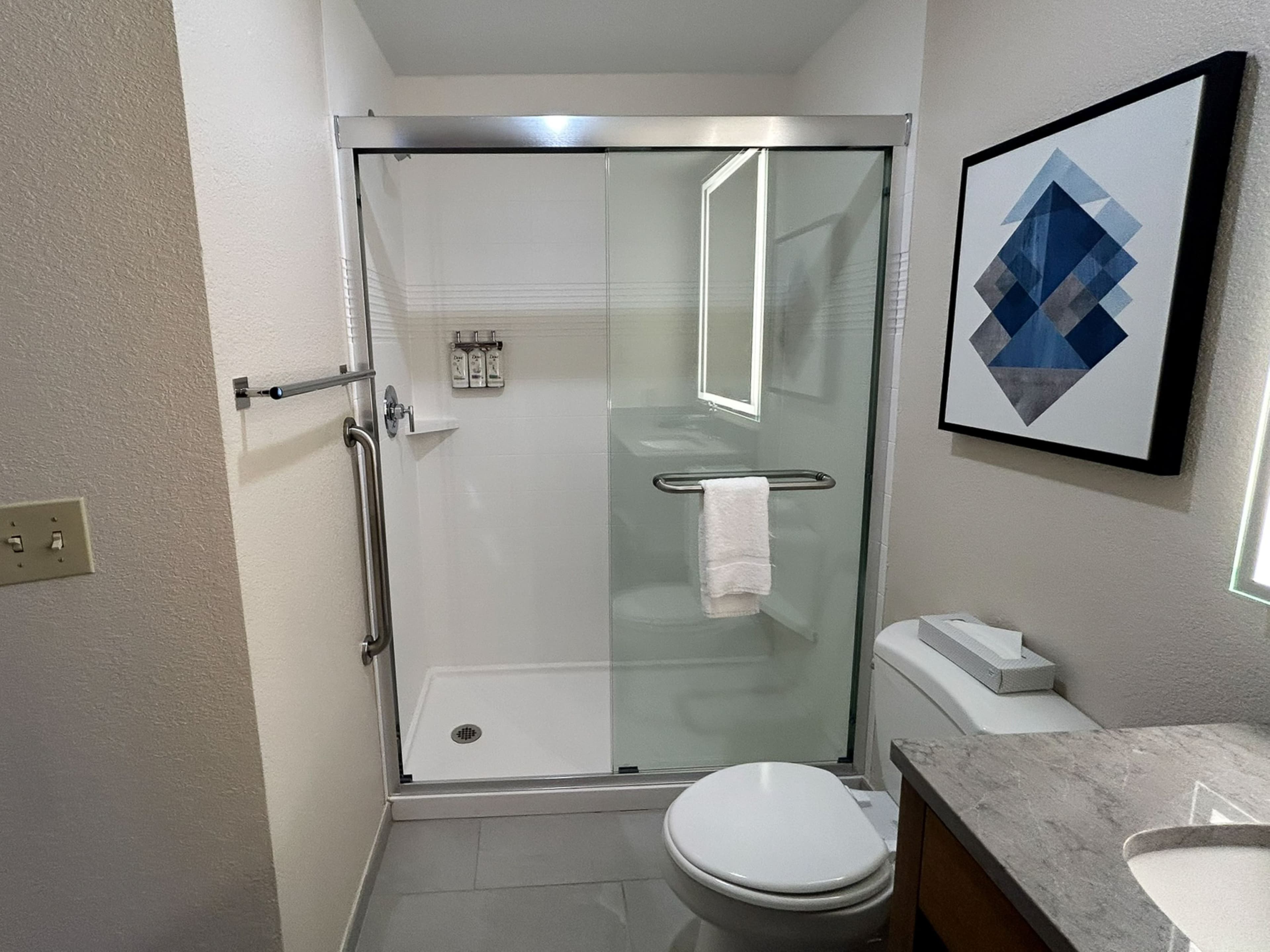 Candlewood Suites Fayetteville-Univ of Arkansas - Image 3