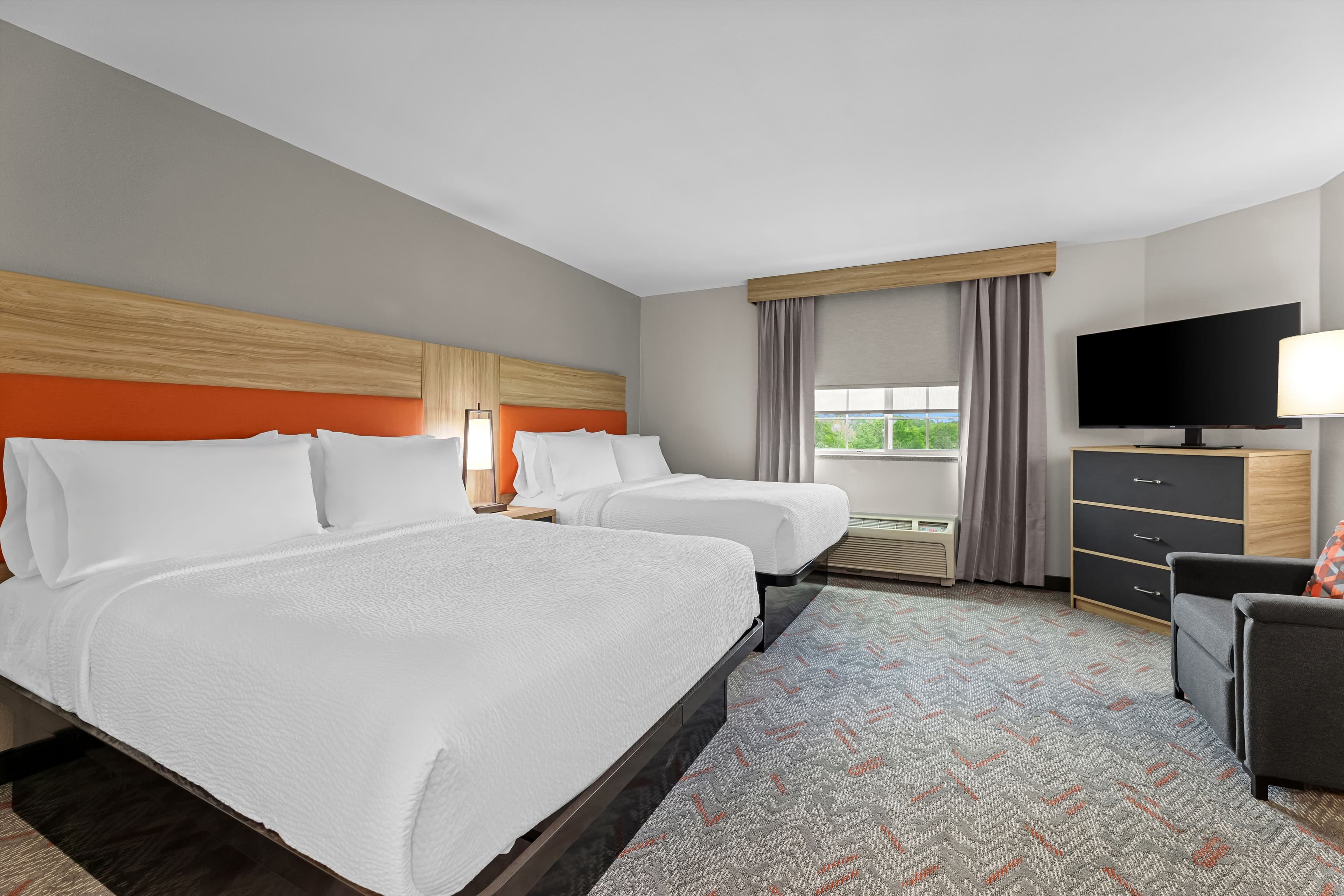 Candlewood Suites Flowood — 7