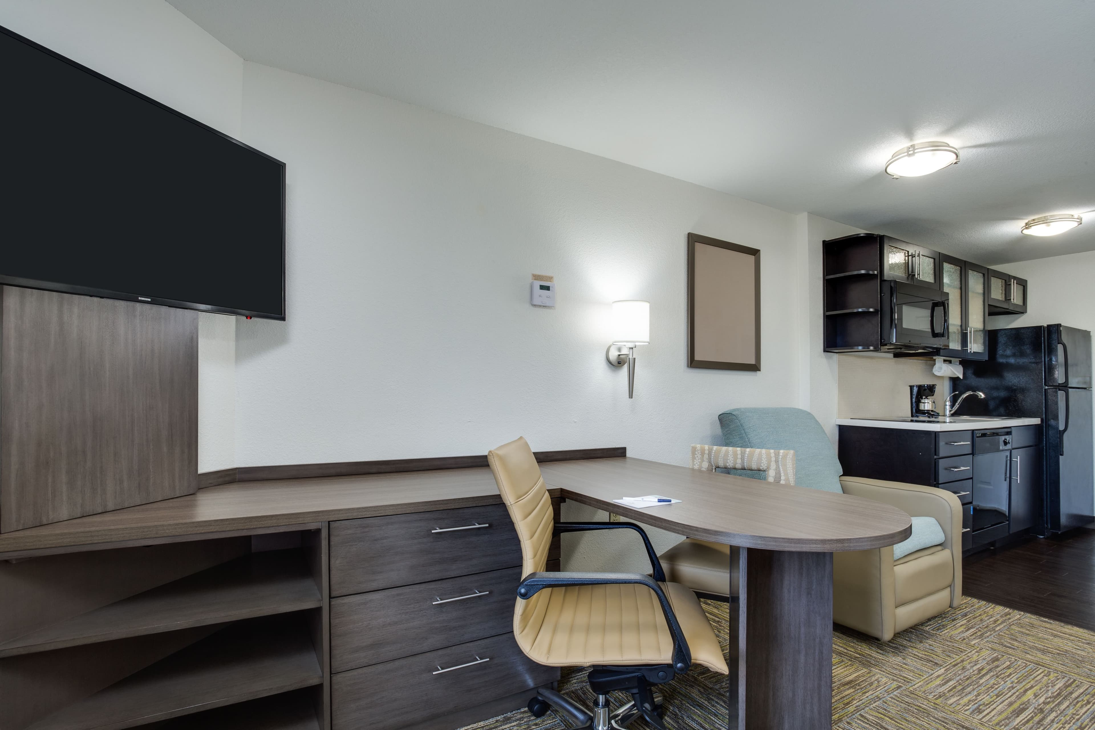 Candlewood Suites Ft. Lauderdale Airport/Cruise — 22