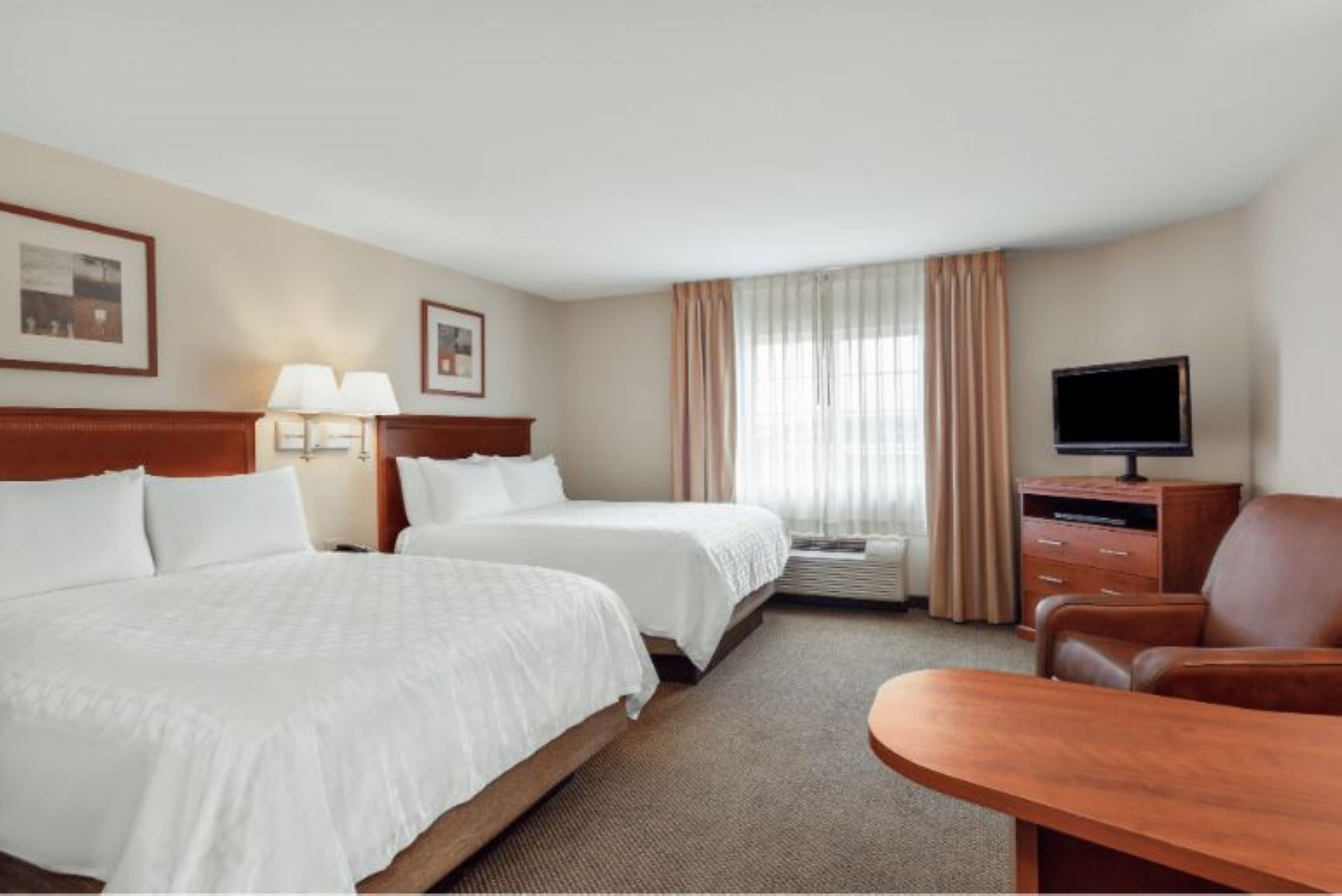 Candlewood Suites Gillette — 10