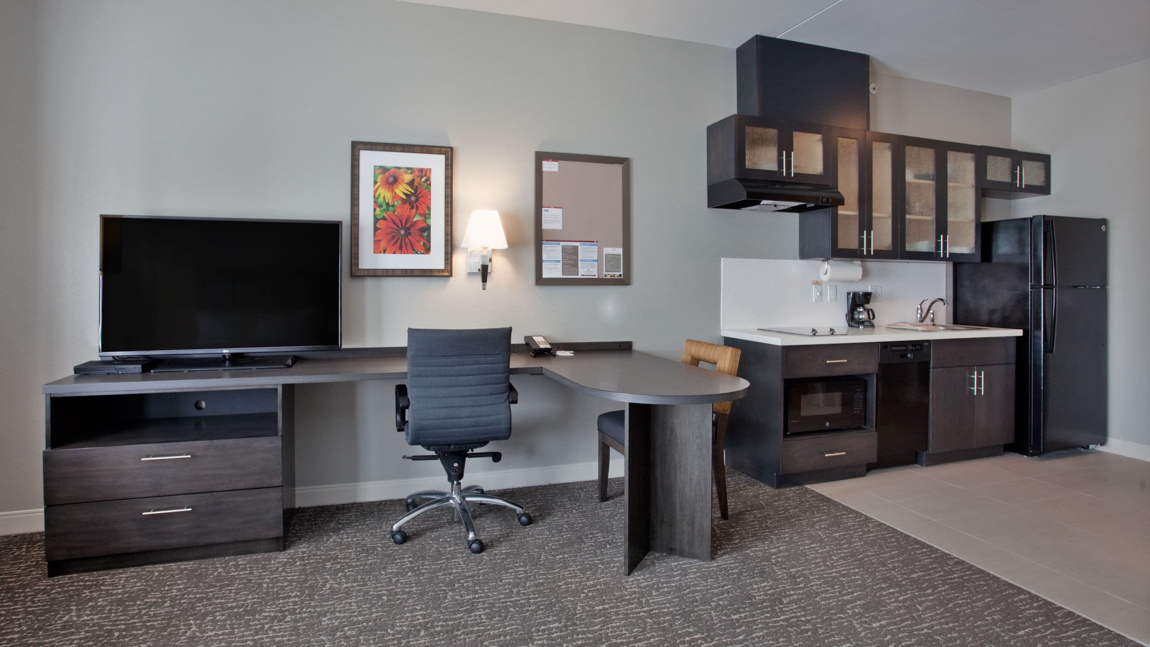 Candlewood Suites Grand Island — 13