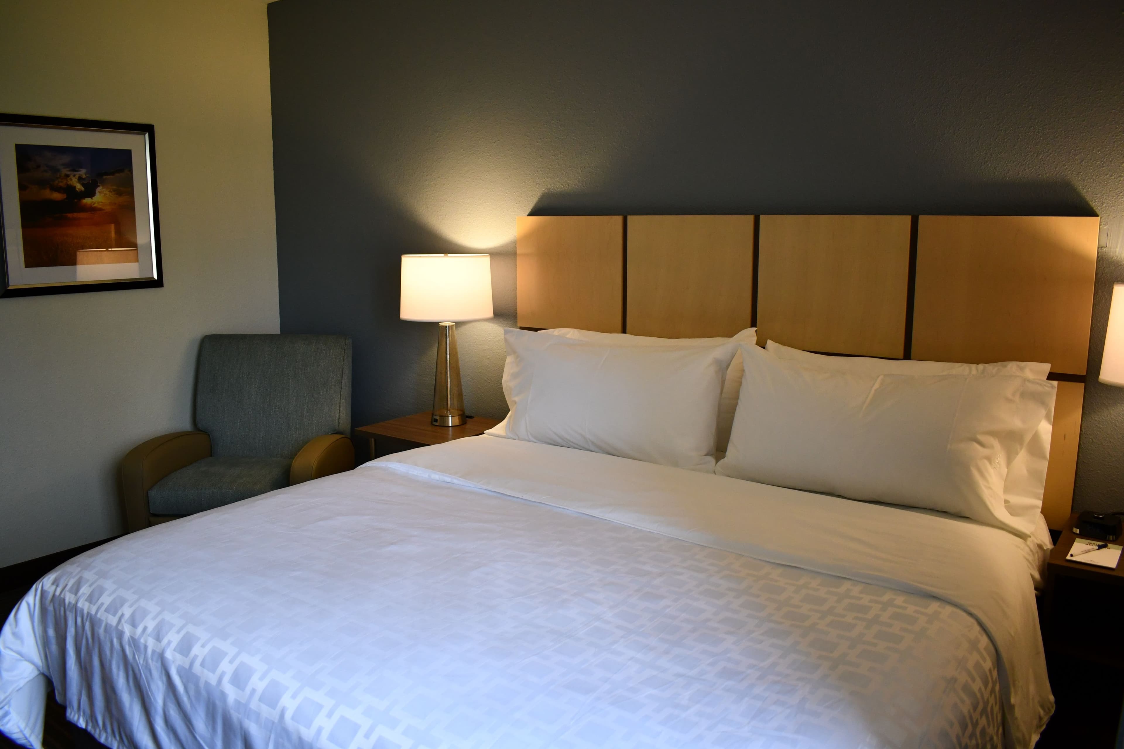 Candlewood Suites Grand Rapids Airport — 8