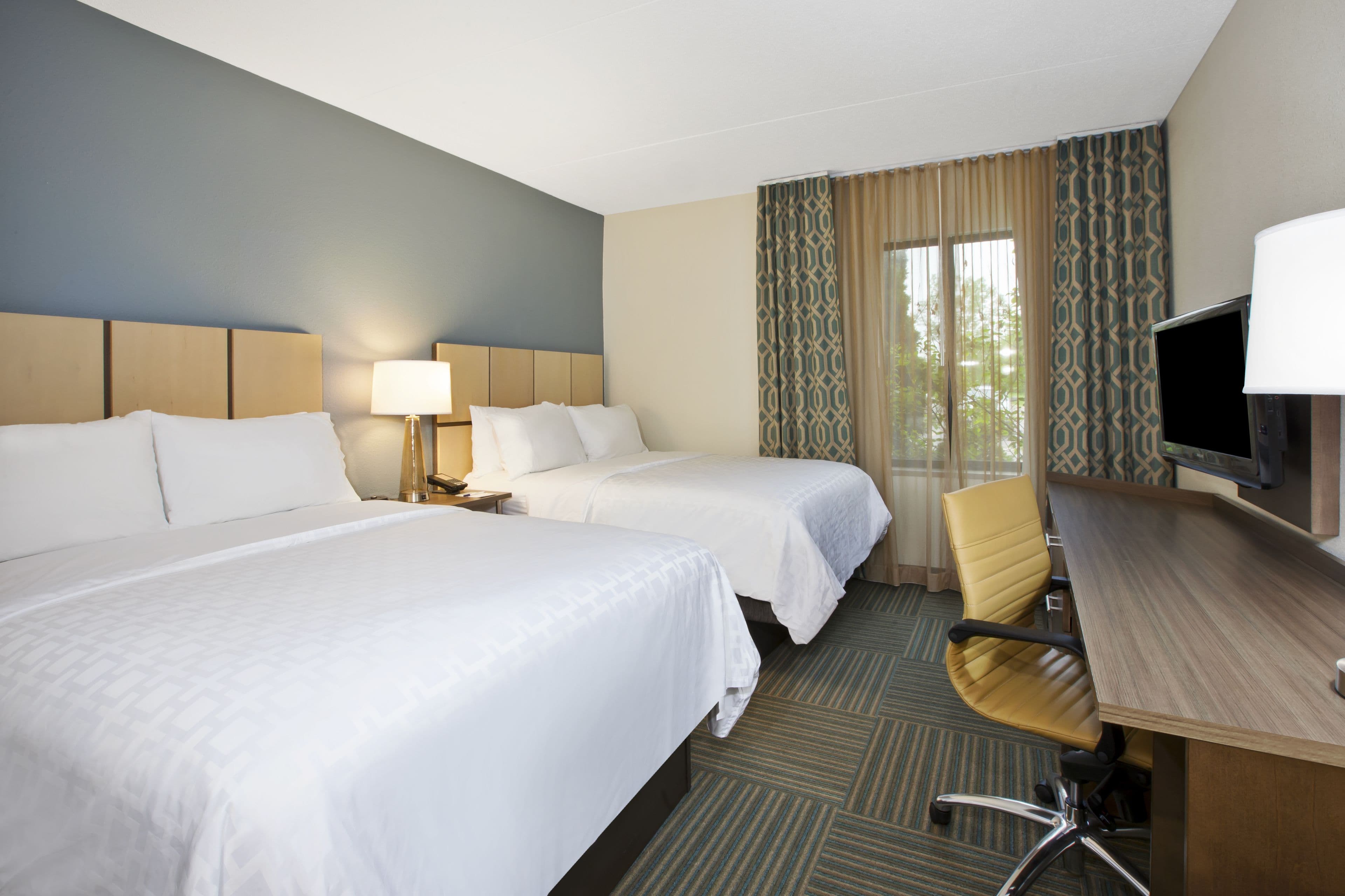 Candlewood Suites Grand Rapids Airport — 12