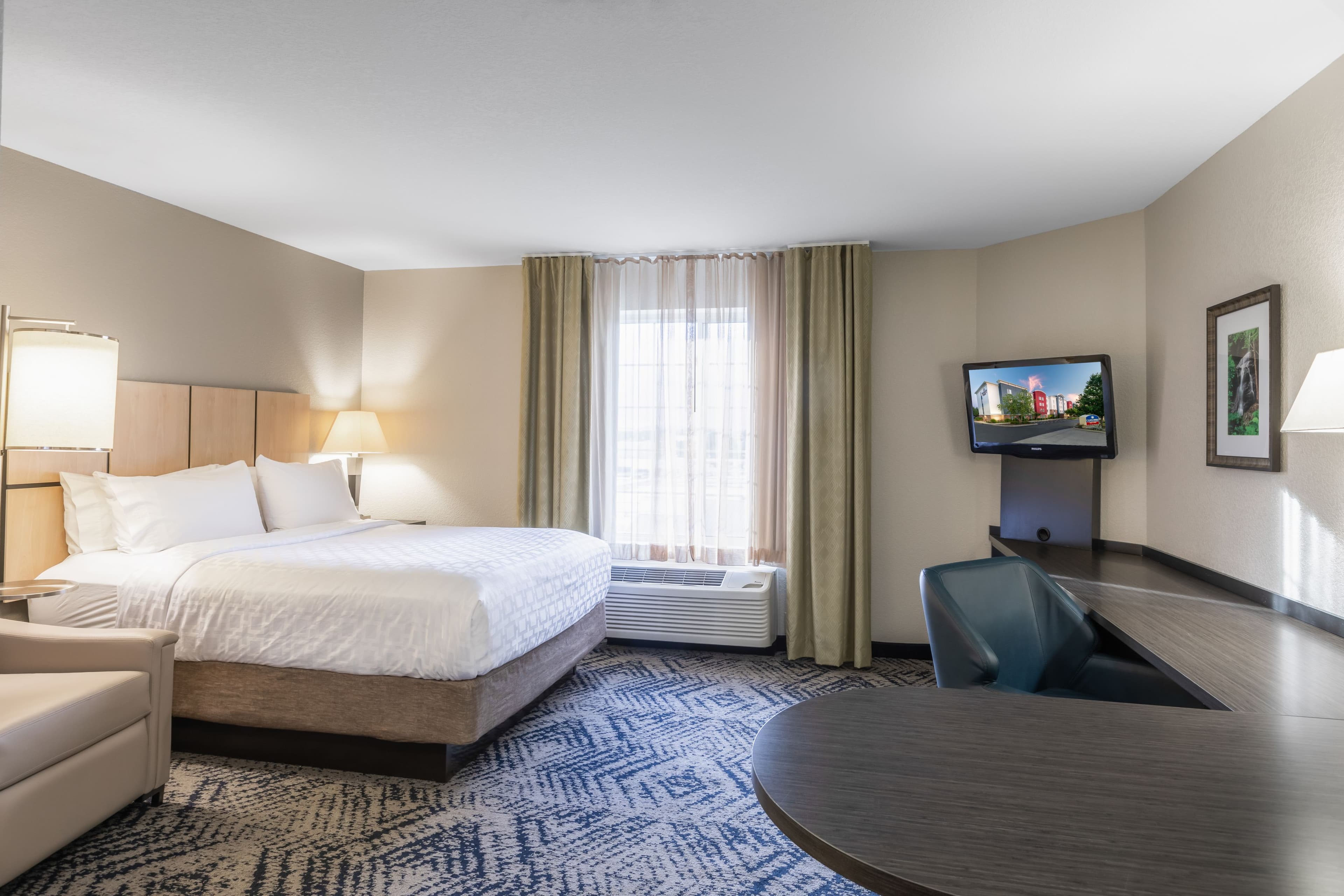 Candlewood Suites Greenville — 7