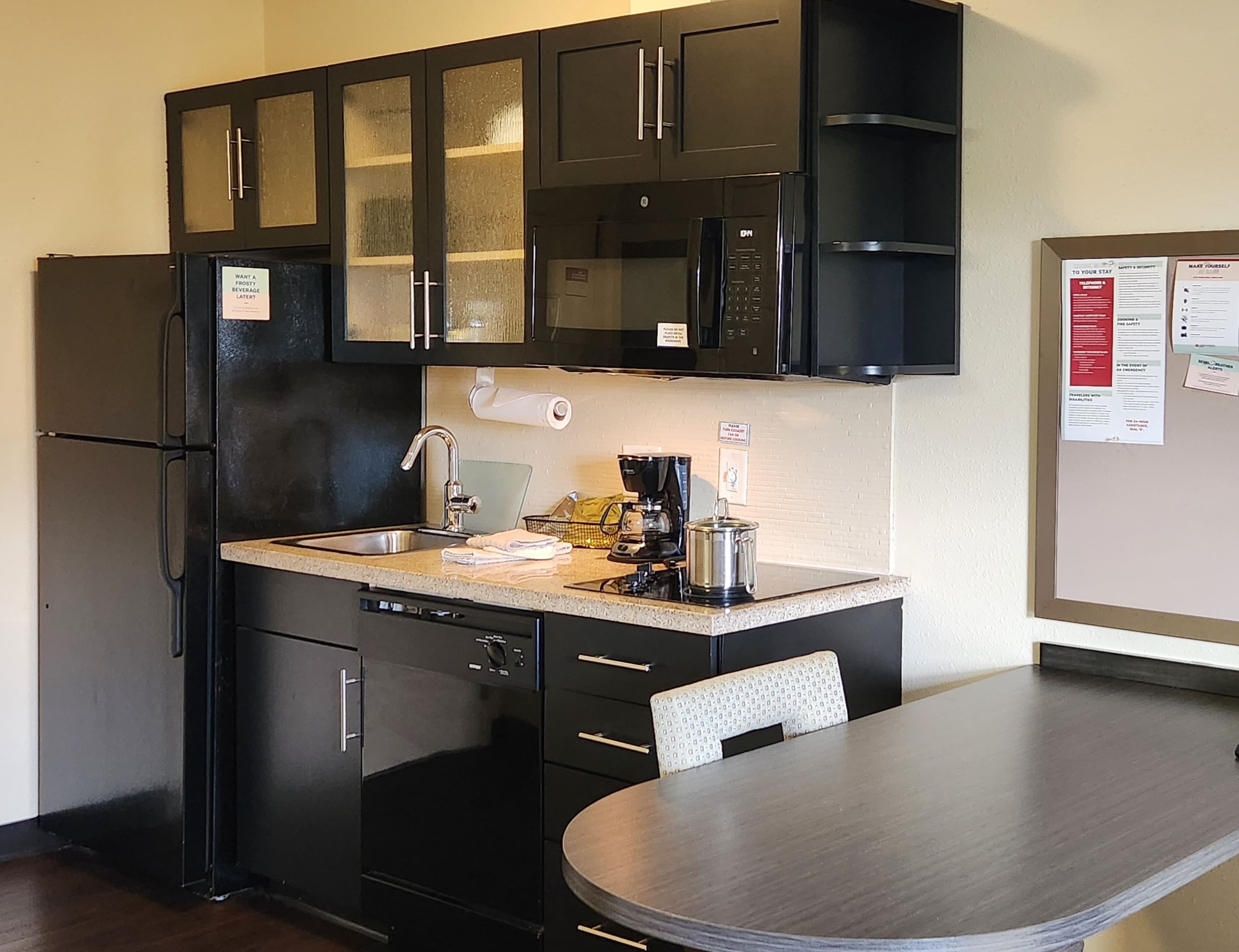 Candlewood Suites Greenville NC - Image 5