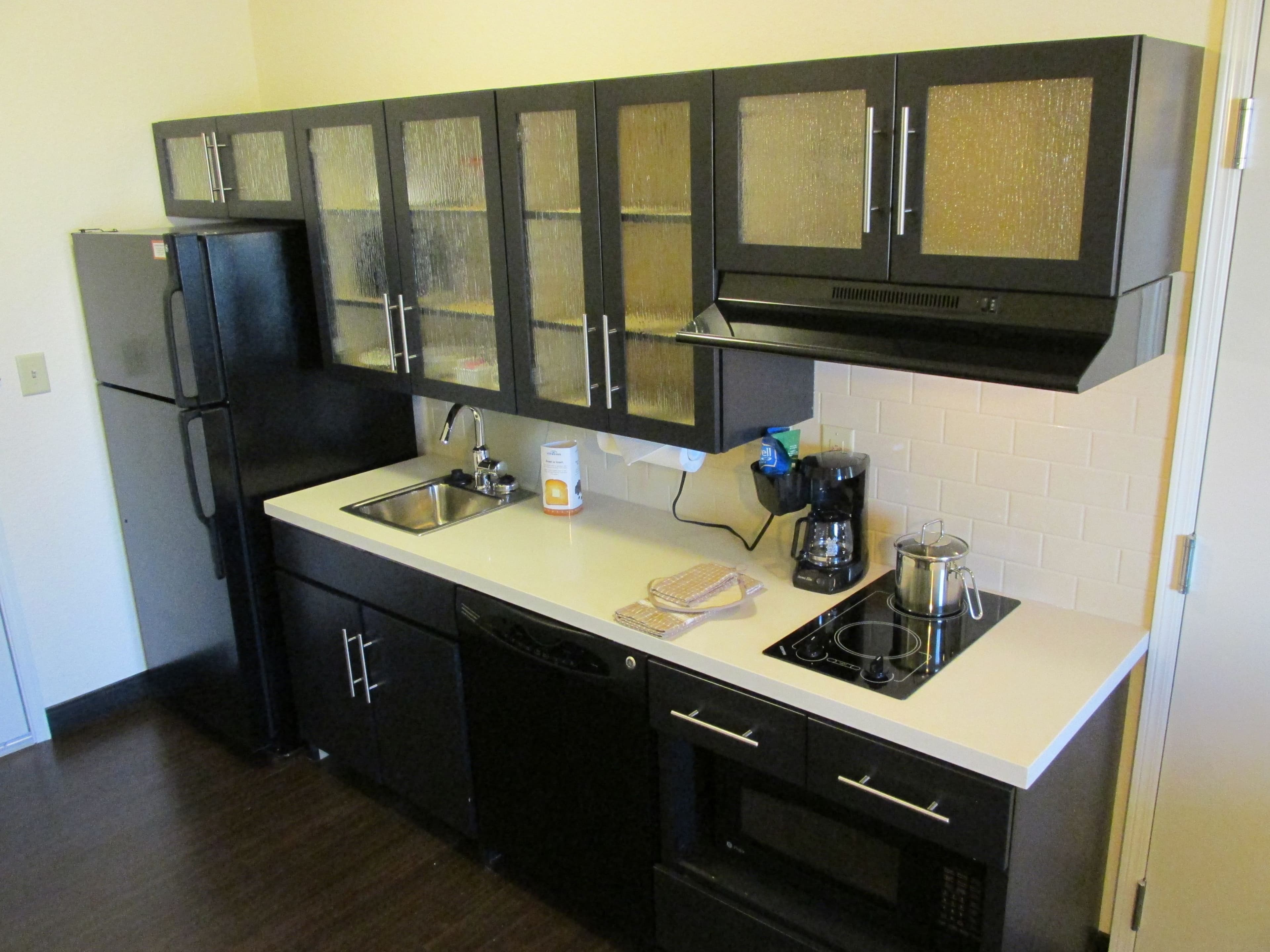 Candlewood Suites Greenville — 12