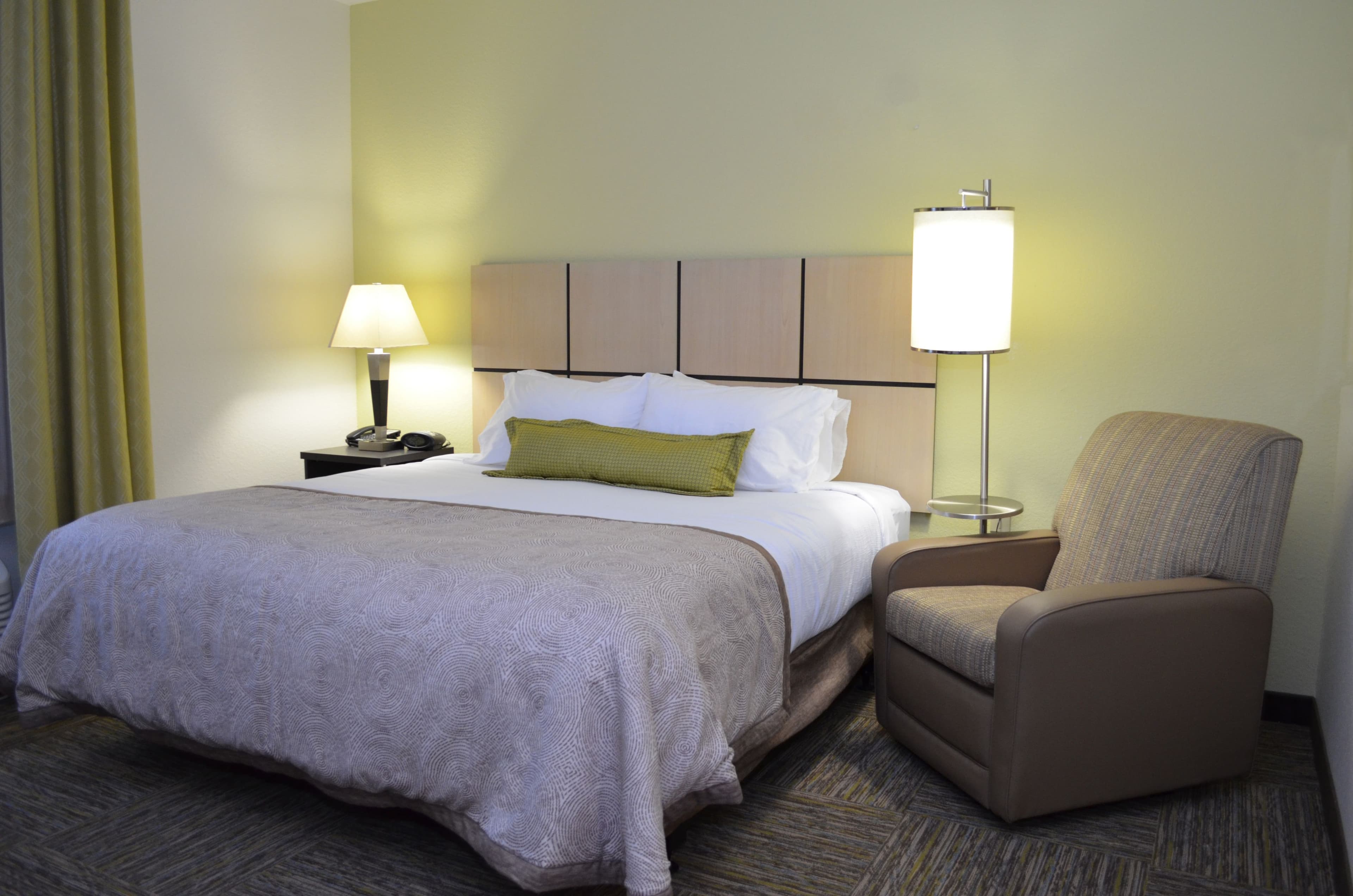 Candlewood Suites Greenville - Image 3