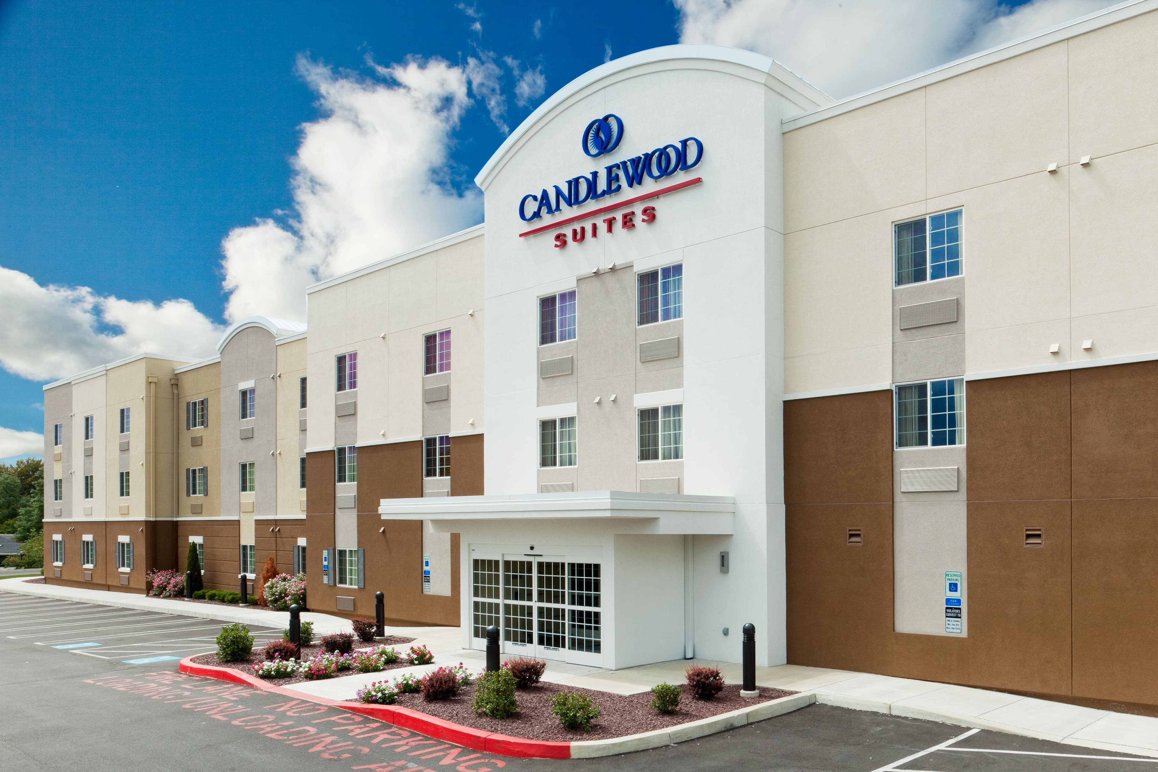 Candlewood Suites Harrisburg I-81 - Hershey Area - Image 1