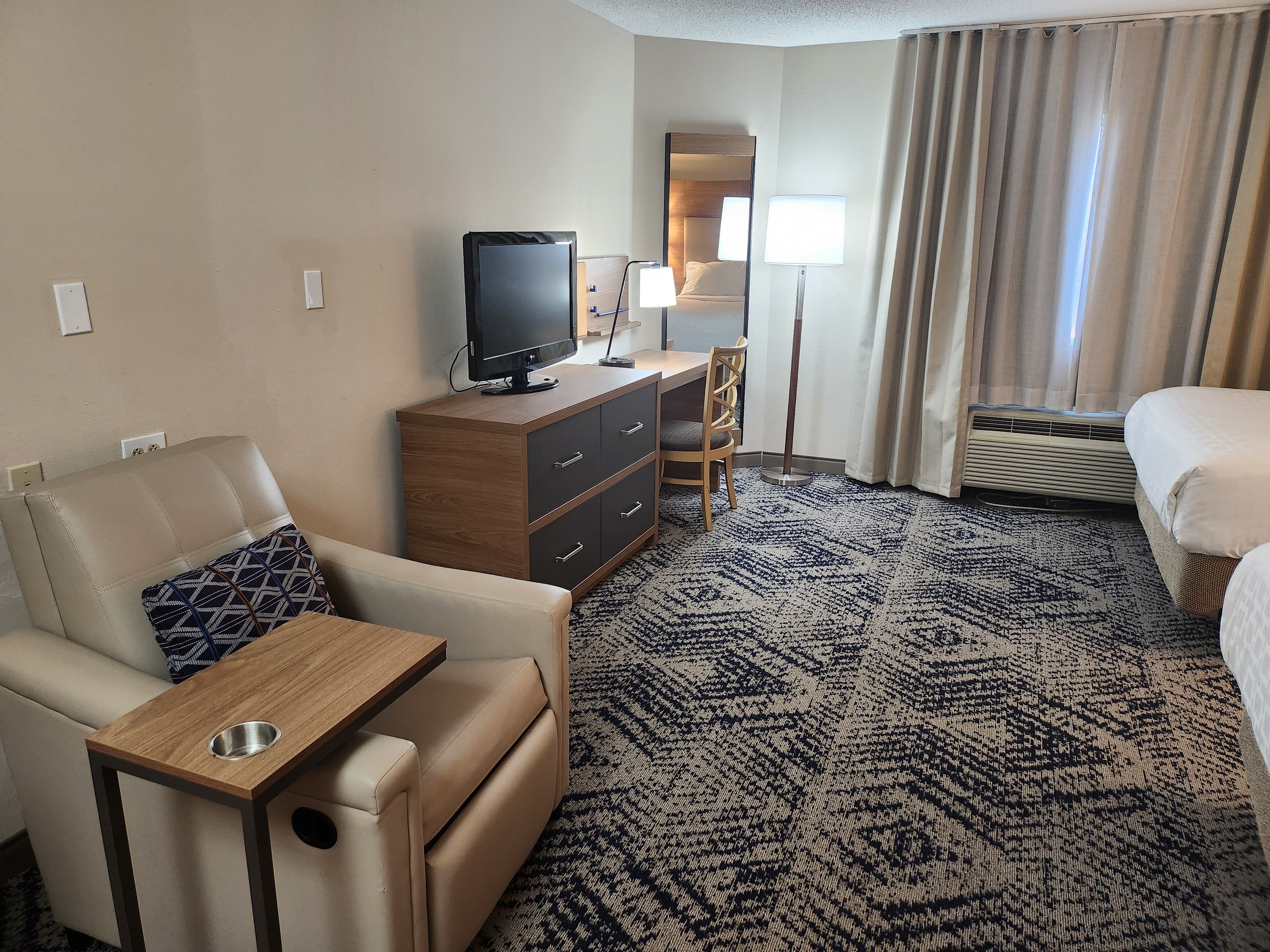 Candlewood Suites Harrisburg I-81 - Hershey Area — 9