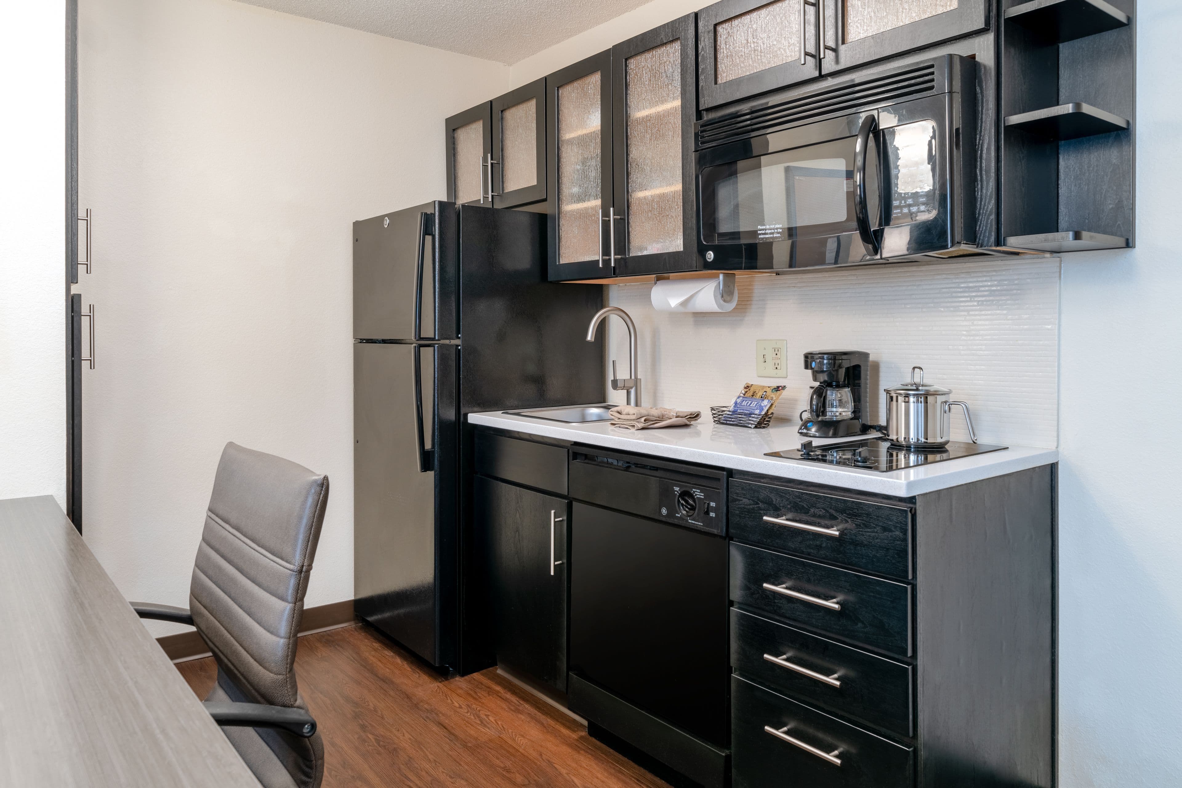 Candlewood Suites Washington-Dulles Herndon — 26