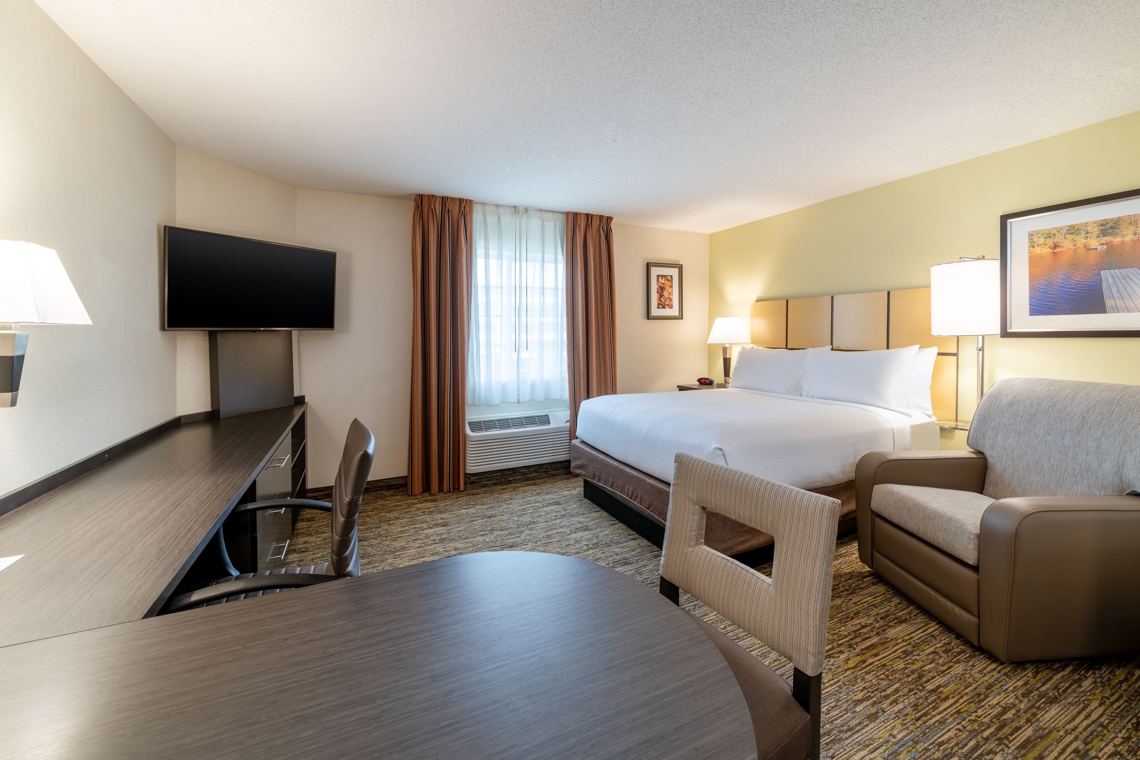 Candlewood Suites Washington-Dulles Herndon — 14