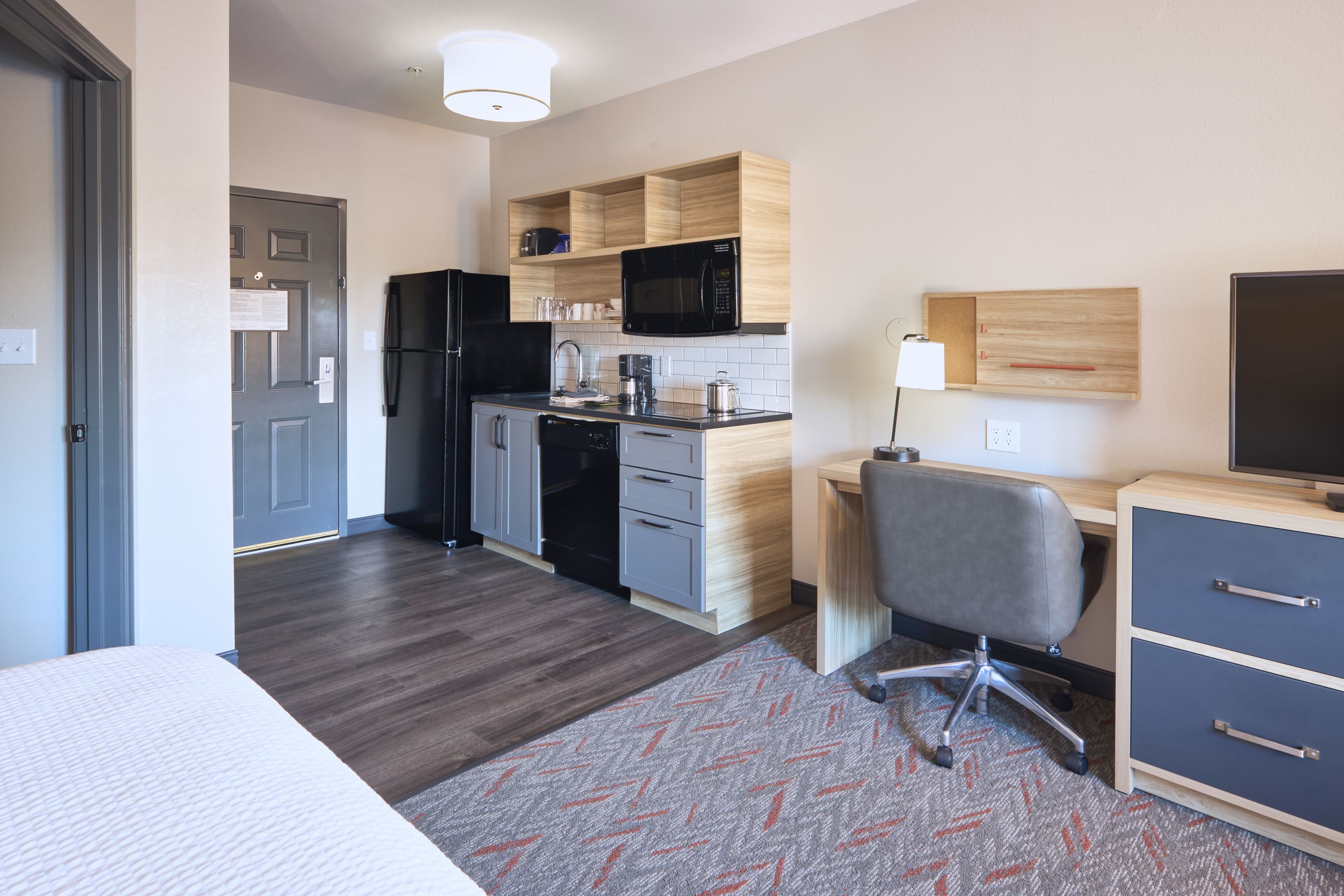Candlewood Suites Hot Springs — 35