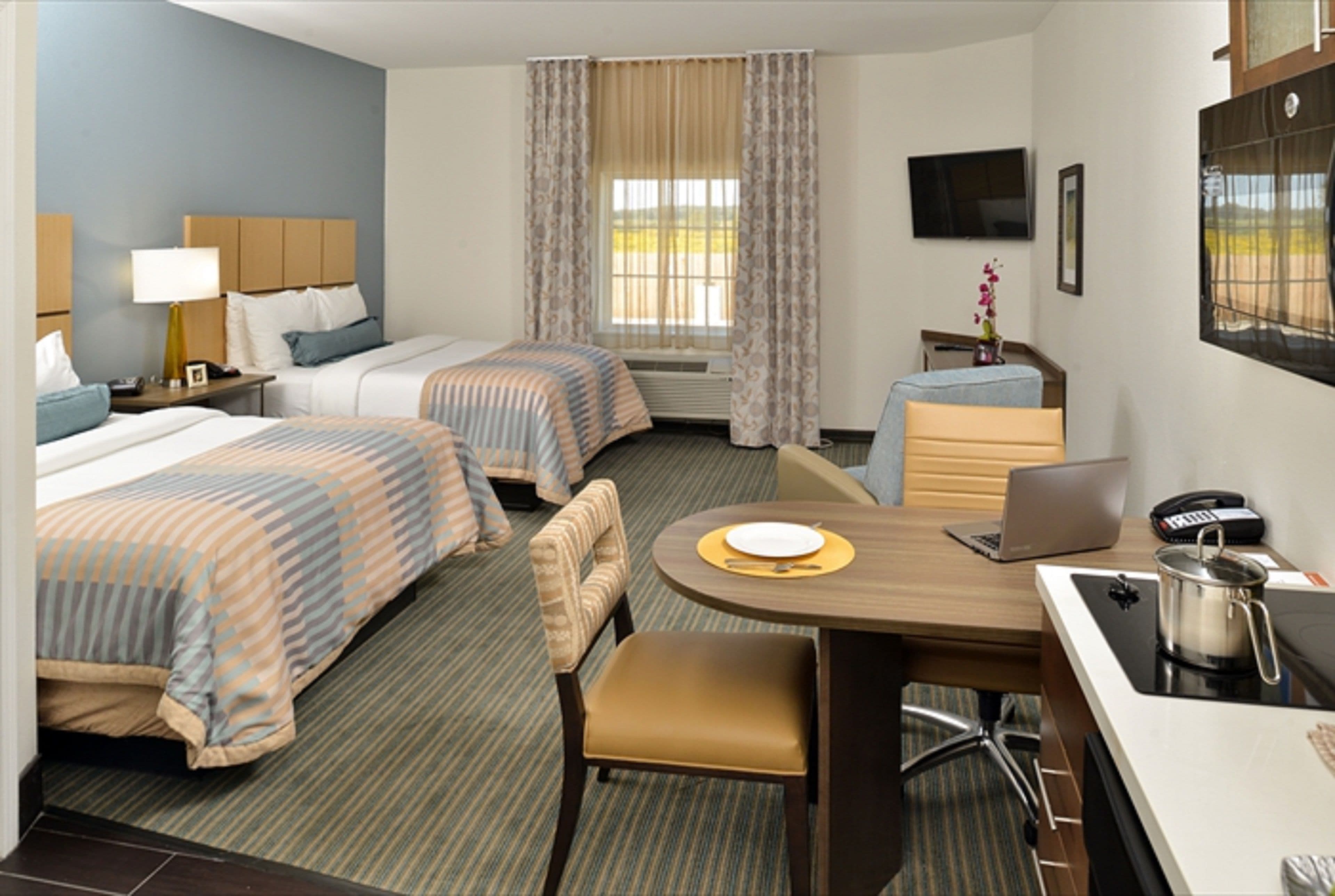 Candlewood Suites Houma — 37