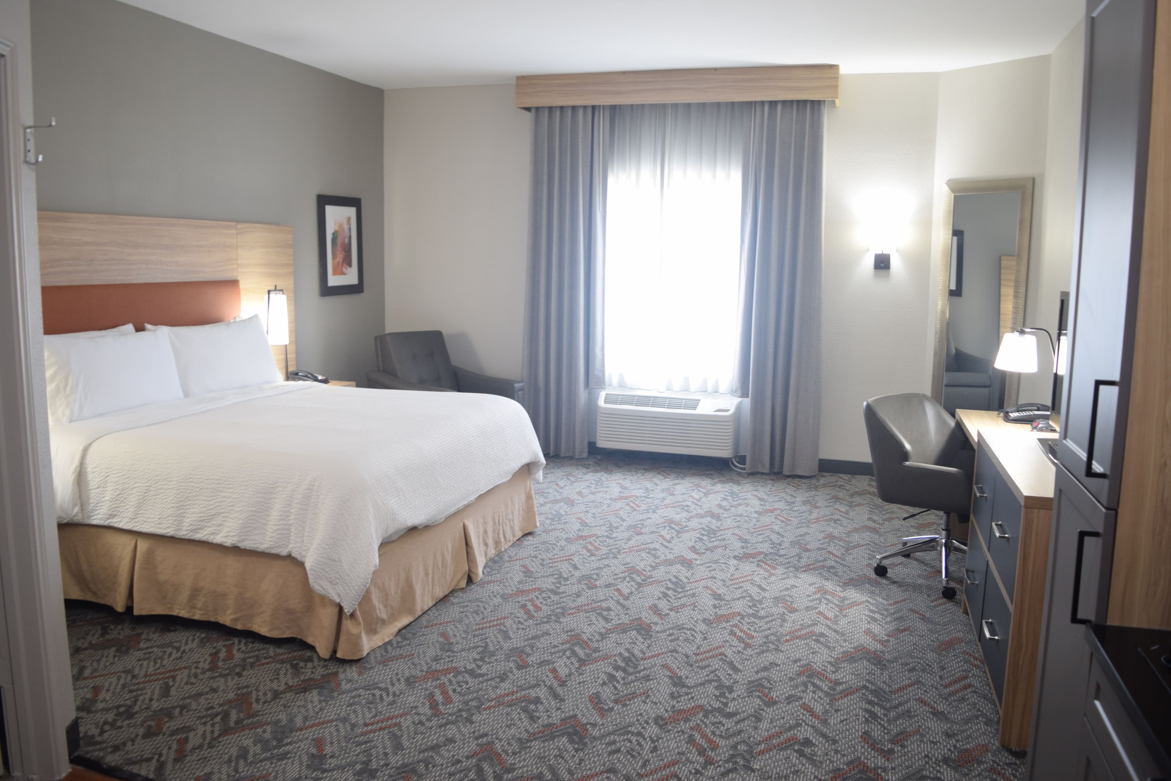 Candlewood Suites Houston I-10 East - Image 2