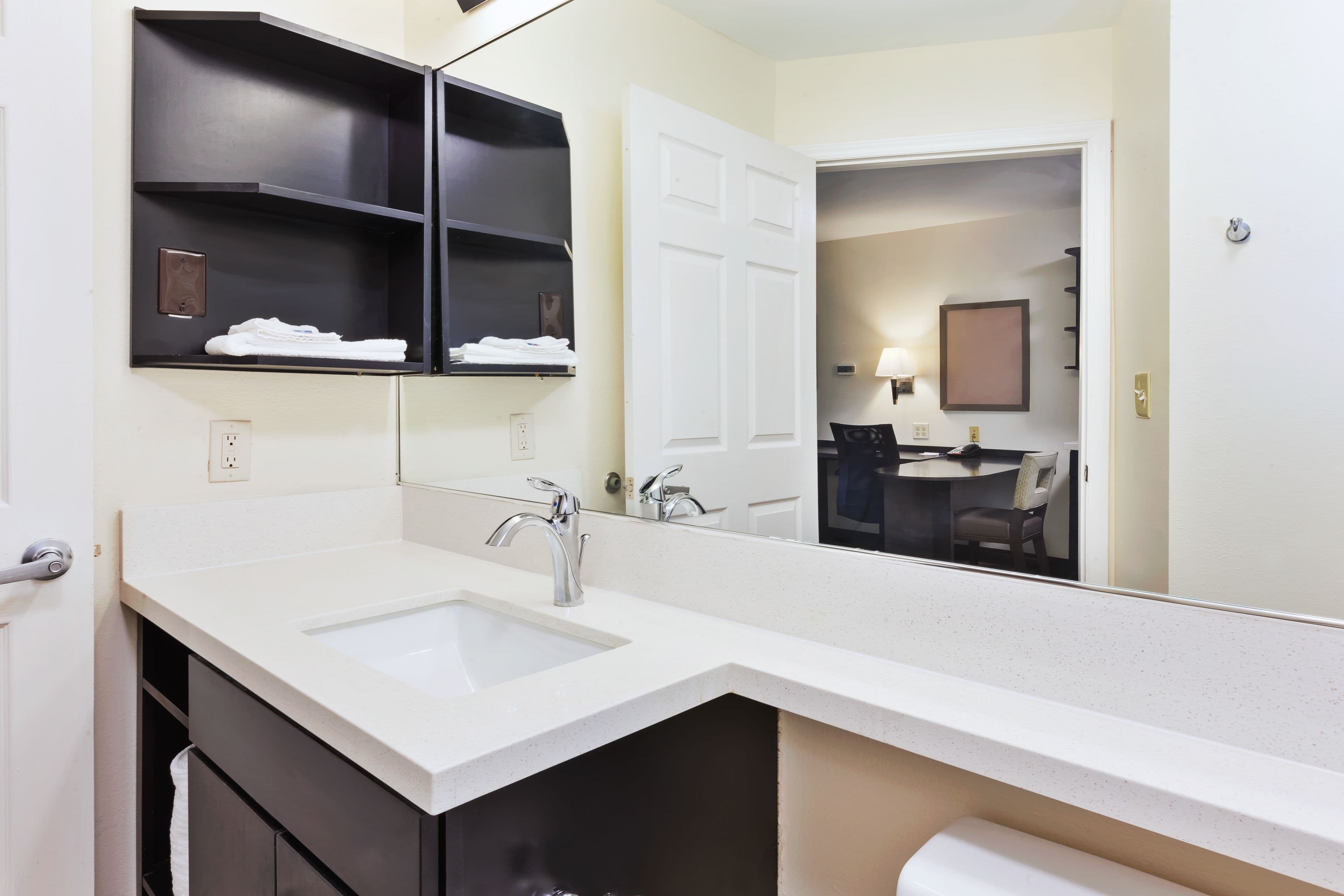 Candlewood Suites Huntersville-Lake Norman Area — 21