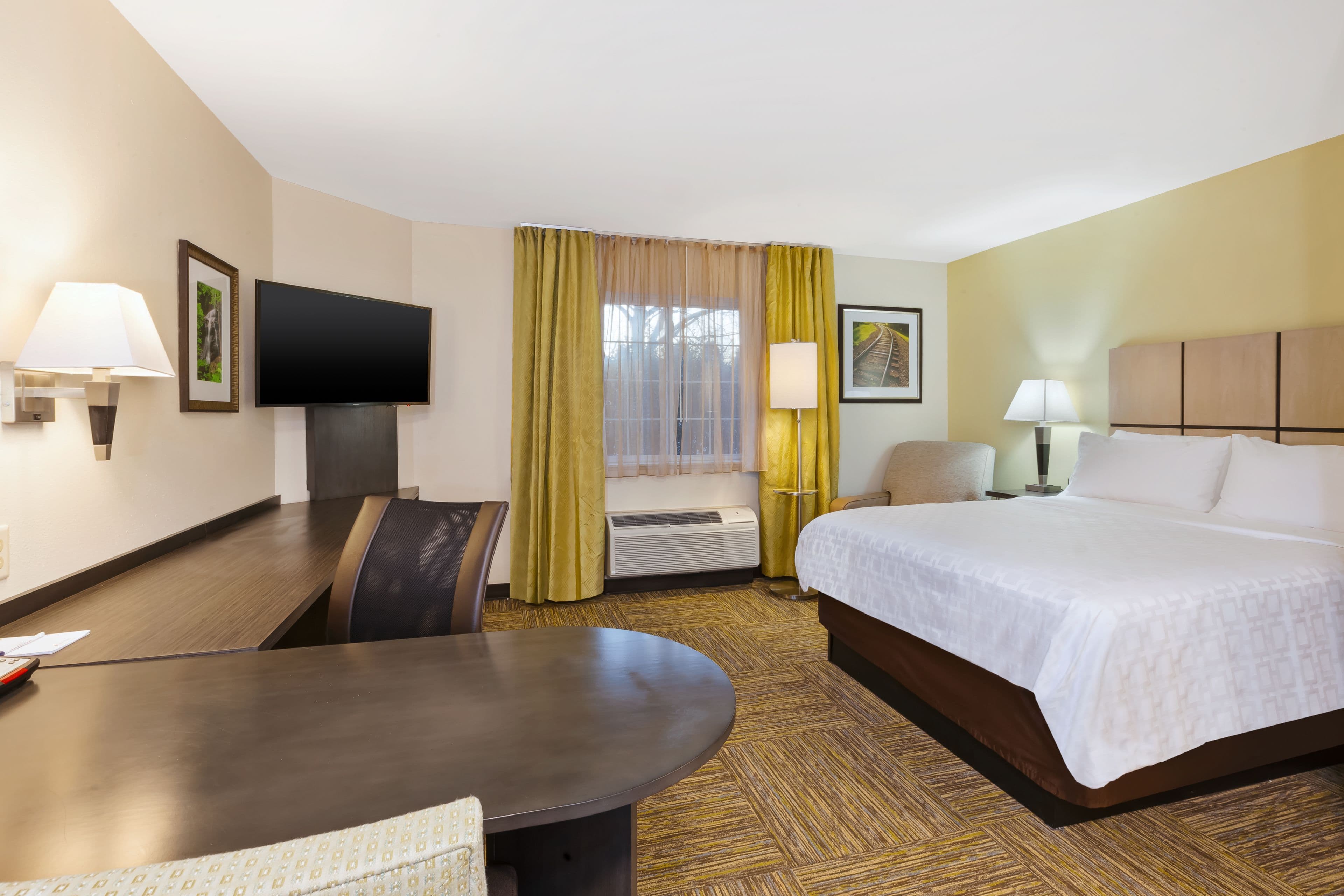 Candlewood Suites Huntersville-Lake Norman Area - Image 5