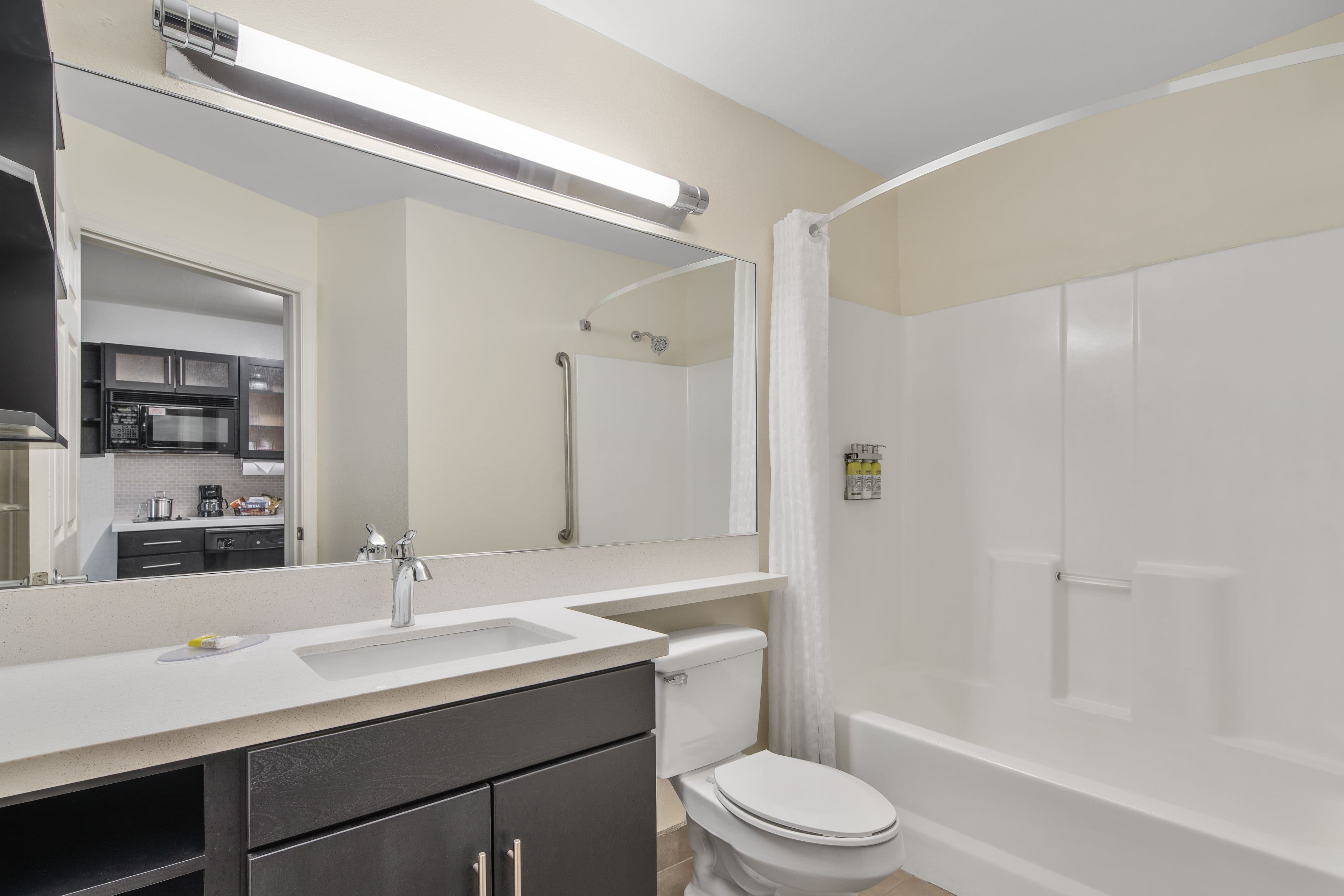 Candlewood Suites Huntersville-Lake Norman Area — 19