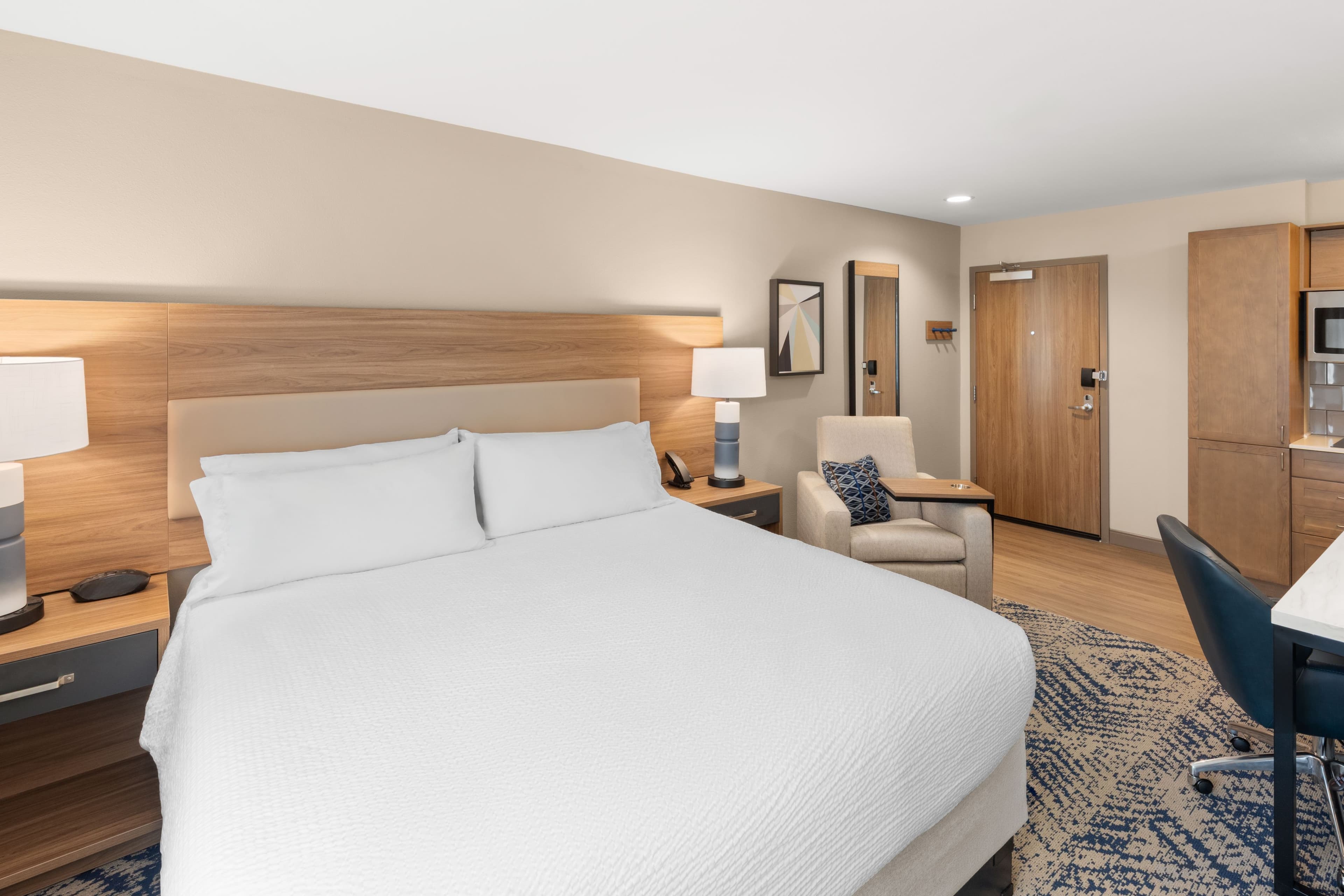 Candlewood Suites Huntsville - Research Park — 8