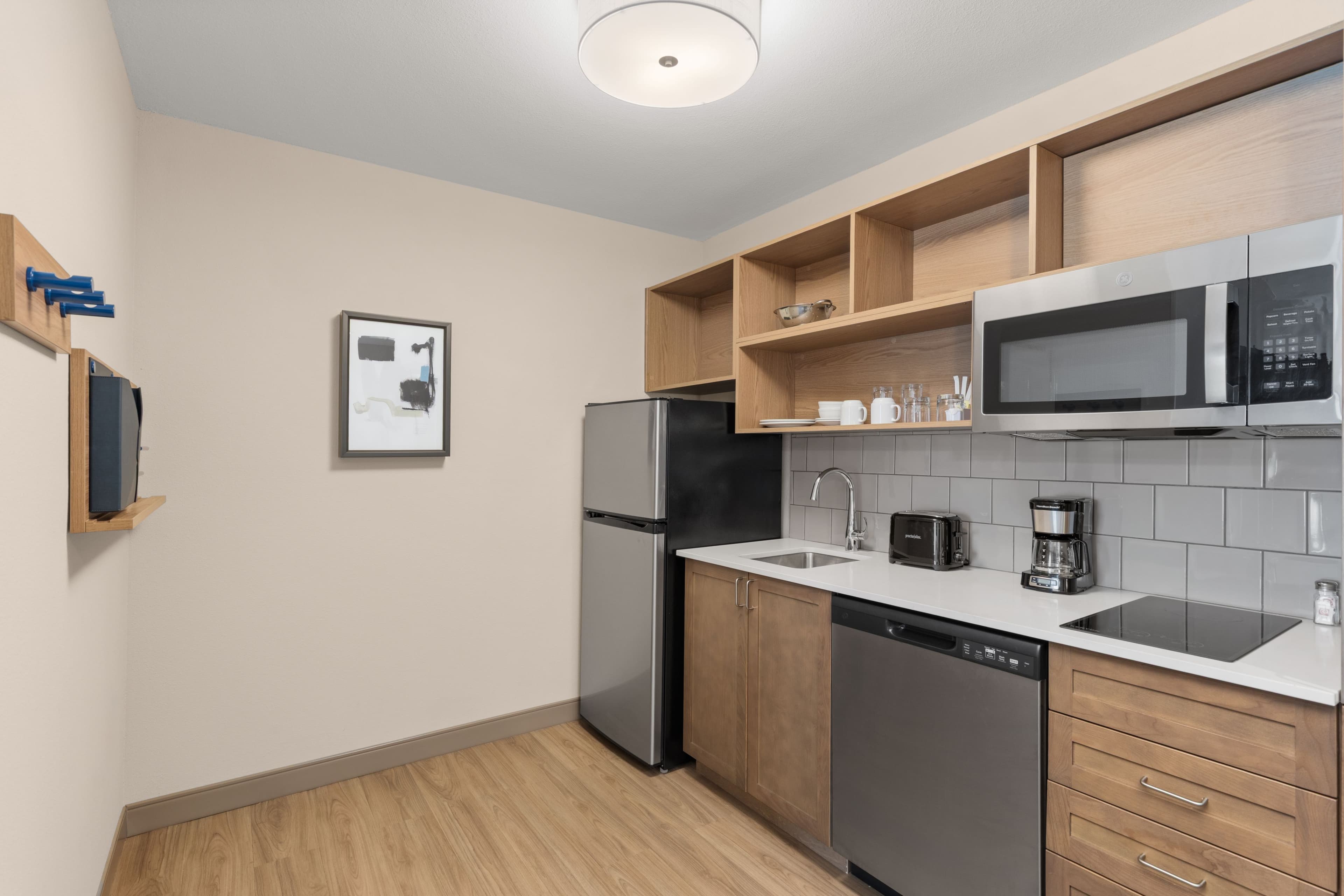Candlewood Suites Huntsville - Research Park — 58