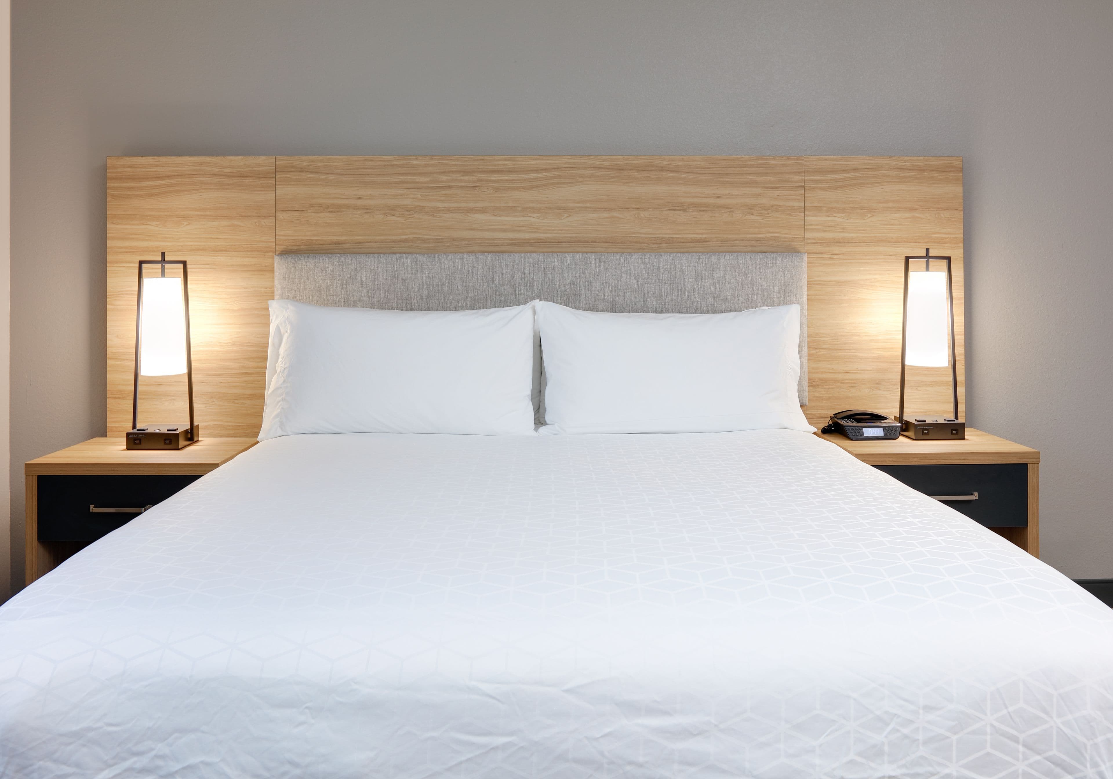 Candlewood Suites DFW West - Hurst - Image 4