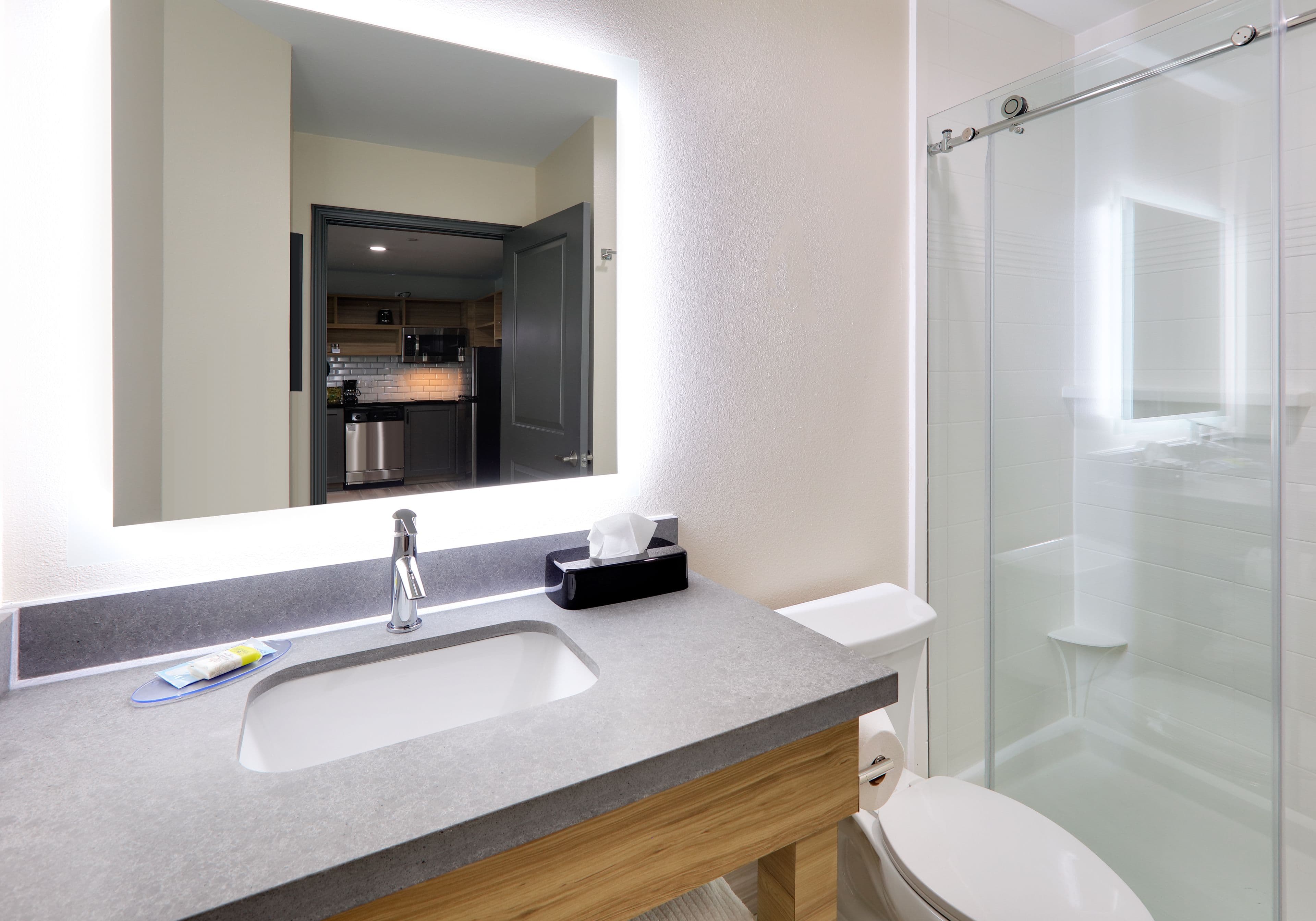 Candlewood Suites DFW West - Hurst - Image 3