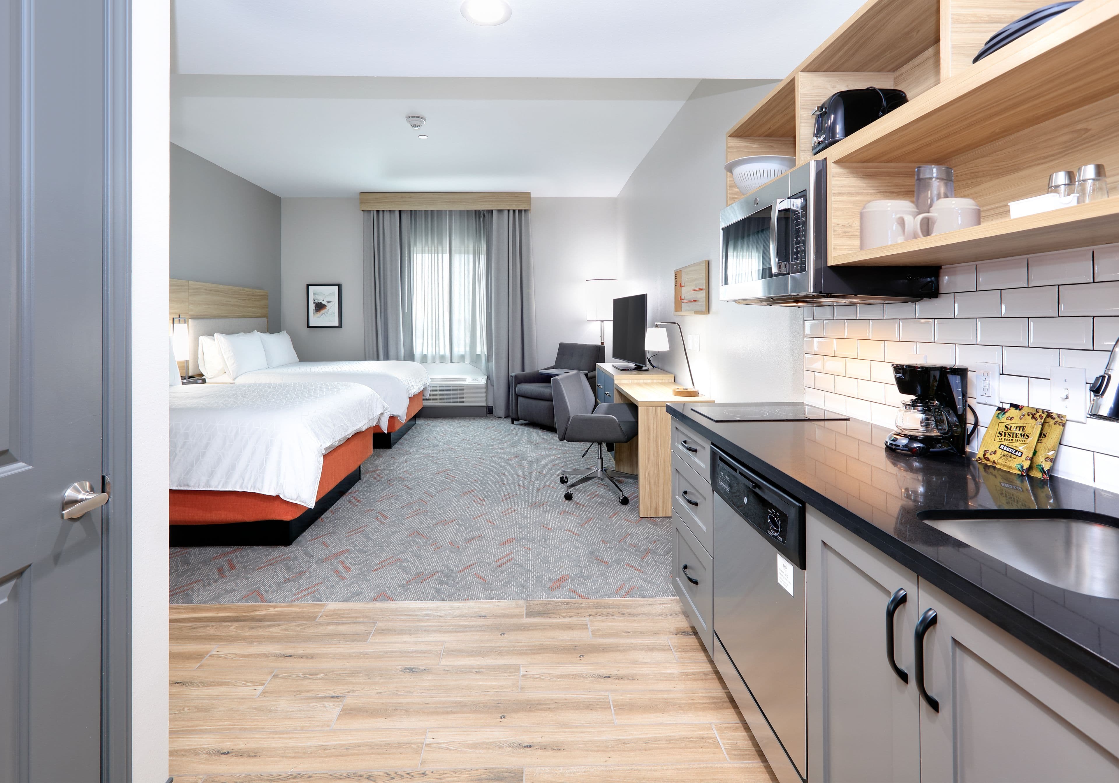Candlewood Suites DFW West - Hurst — 16