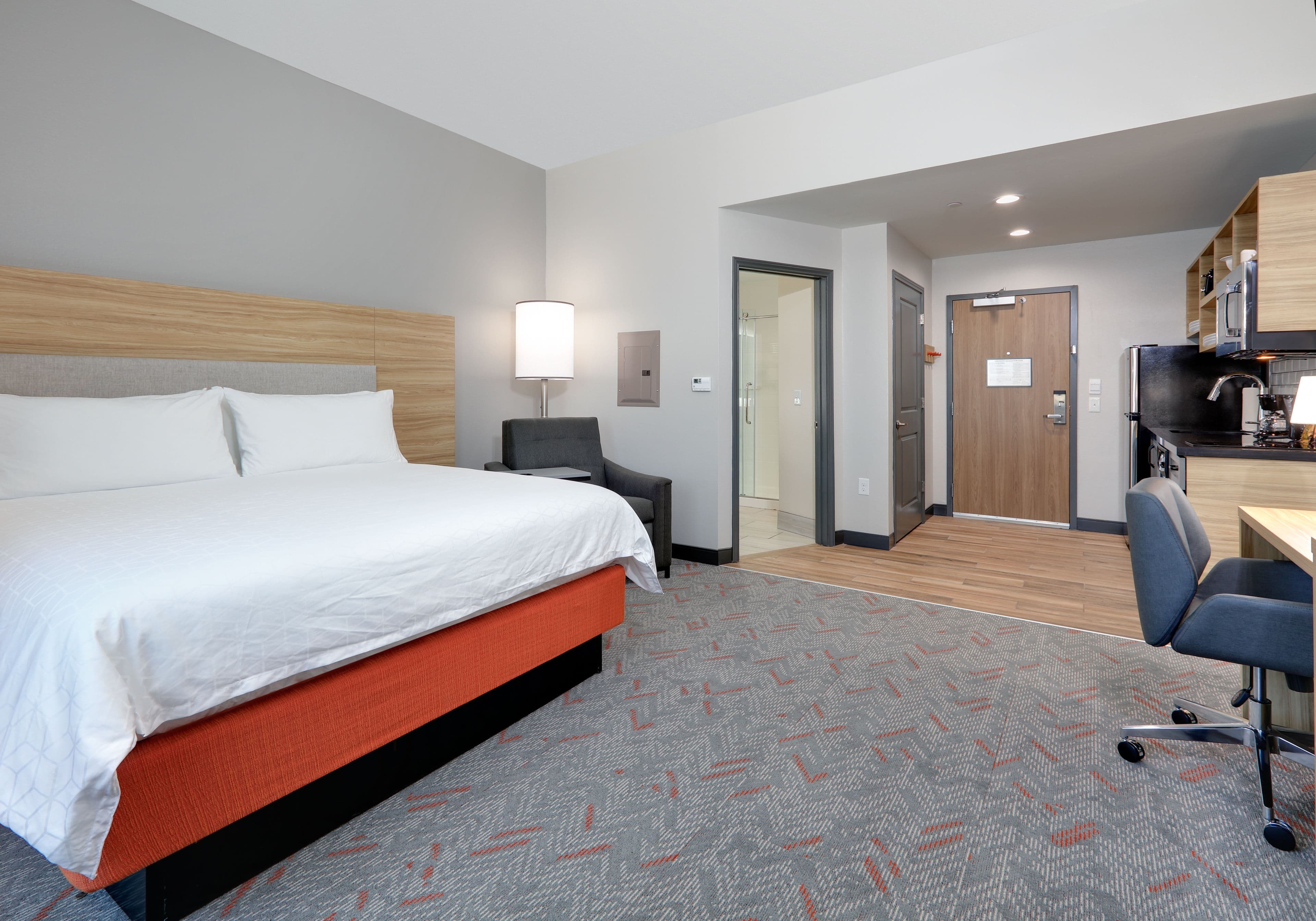 Candlewood Suites DFW West - Hurst - Image 5