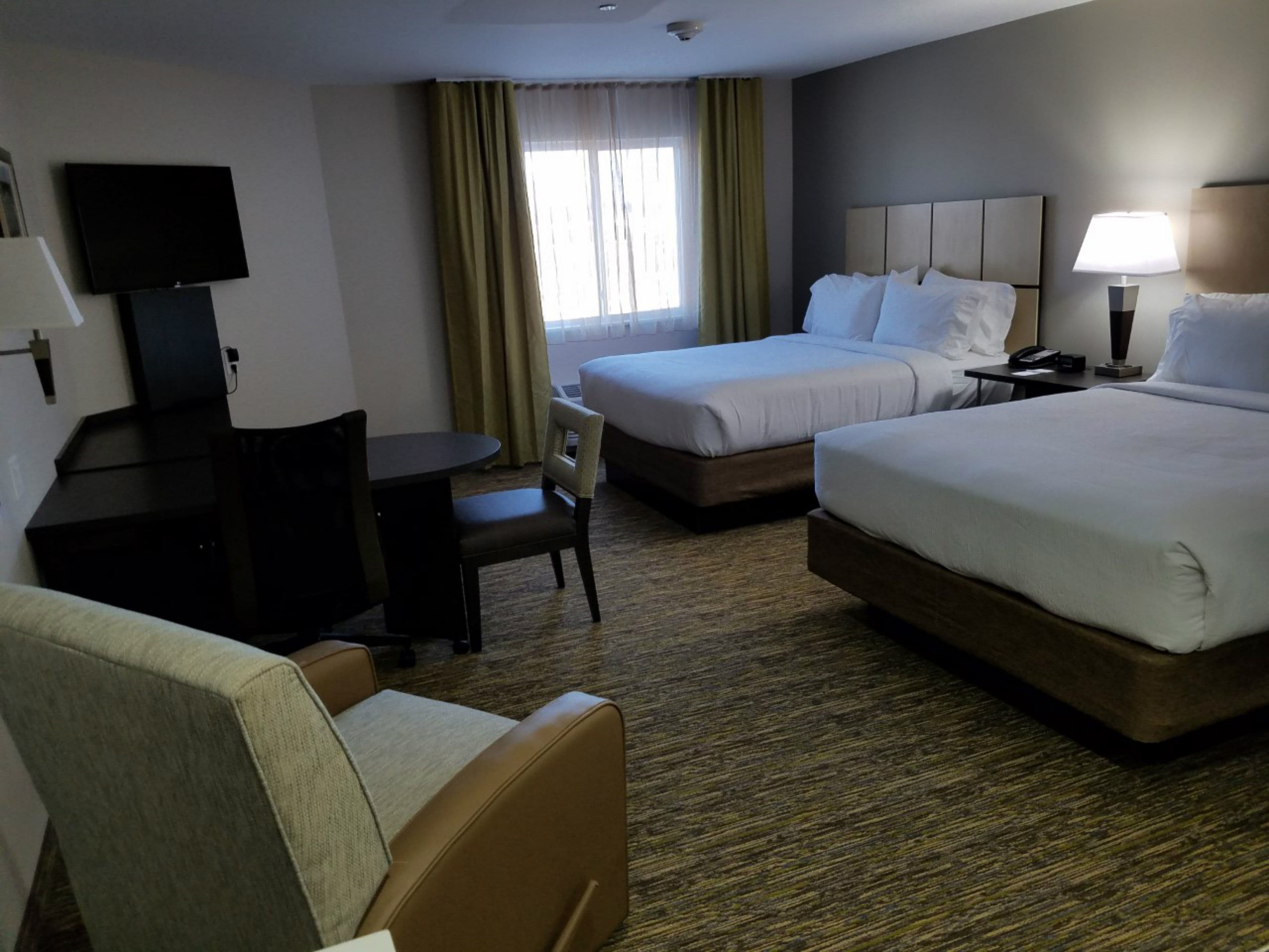Candlewood Suites Kansas City - Independence — 12