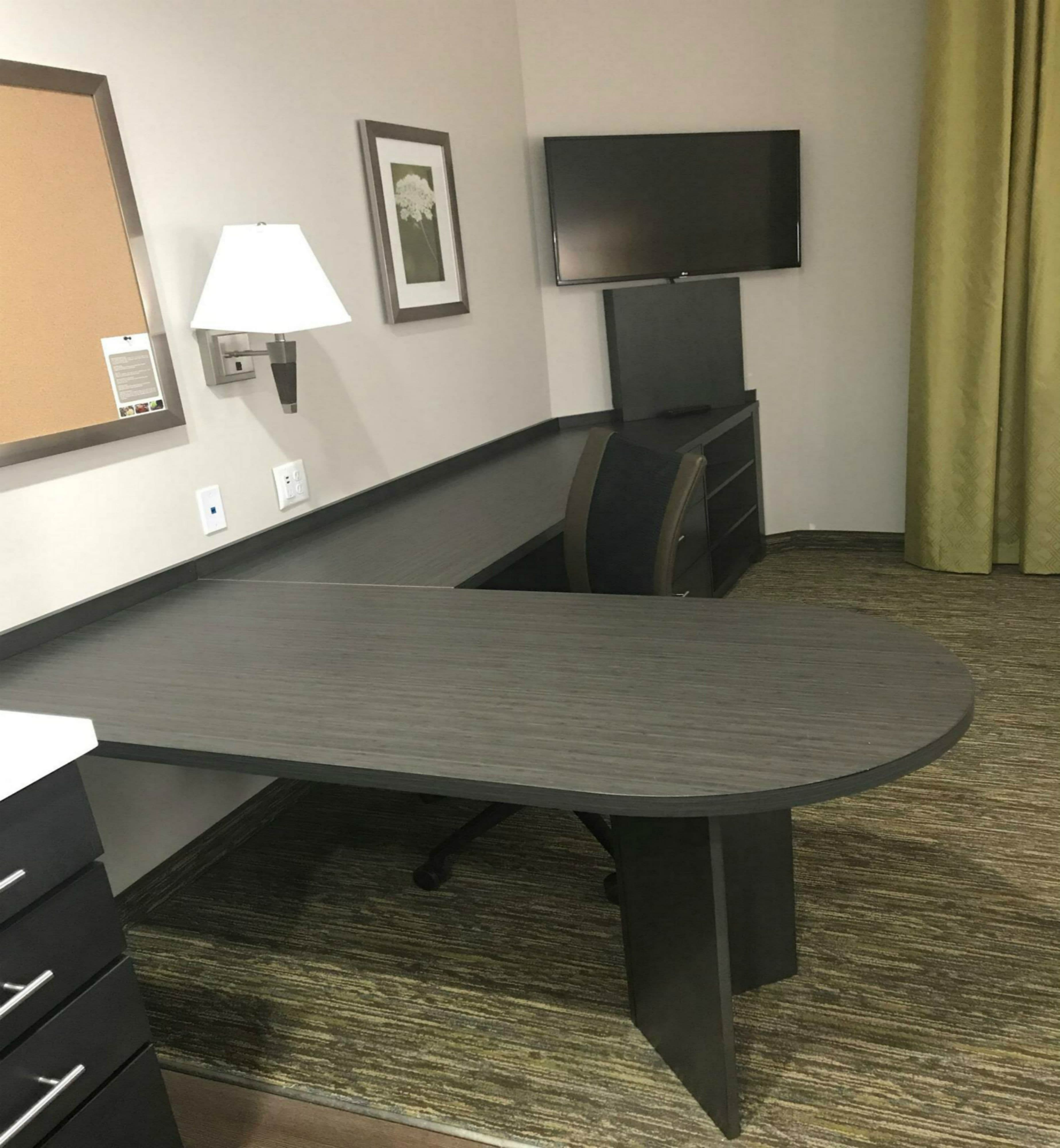 Candlewood Suites Kansas City - Independence - Image 5