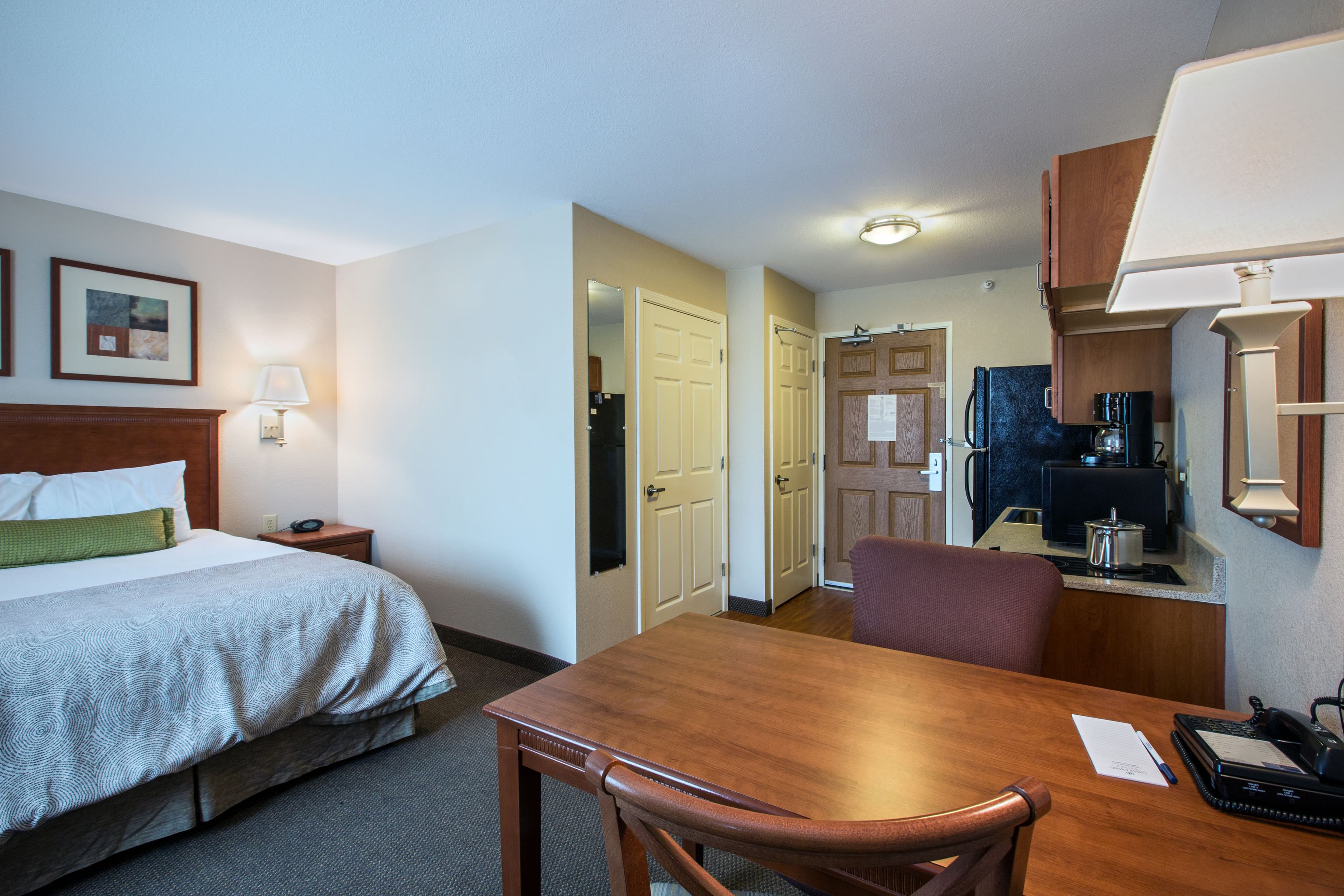 Candlewood Suites Indianapolis Northwest — 9