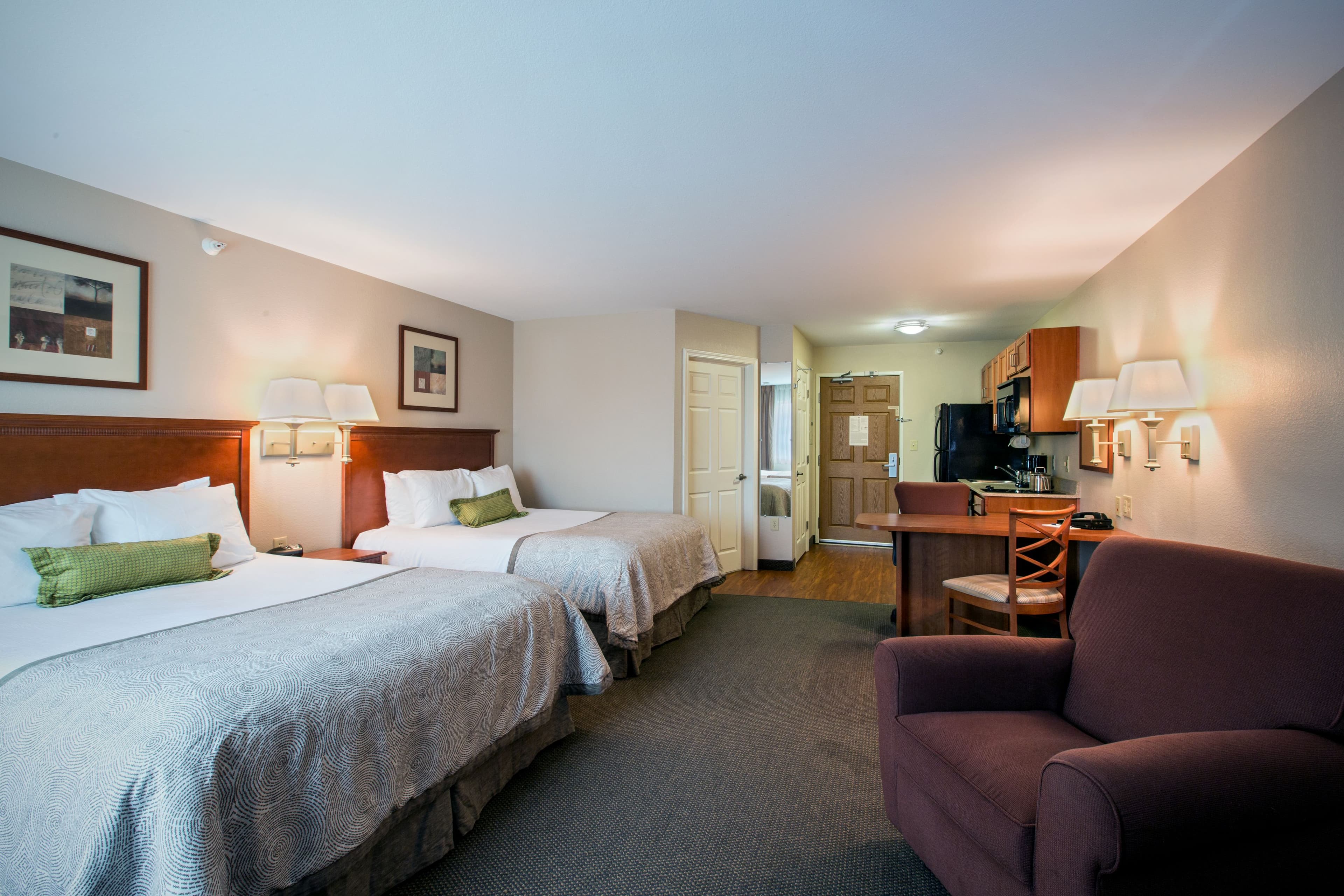 Candlewood Suites Indianapolis Northwest - Image 4