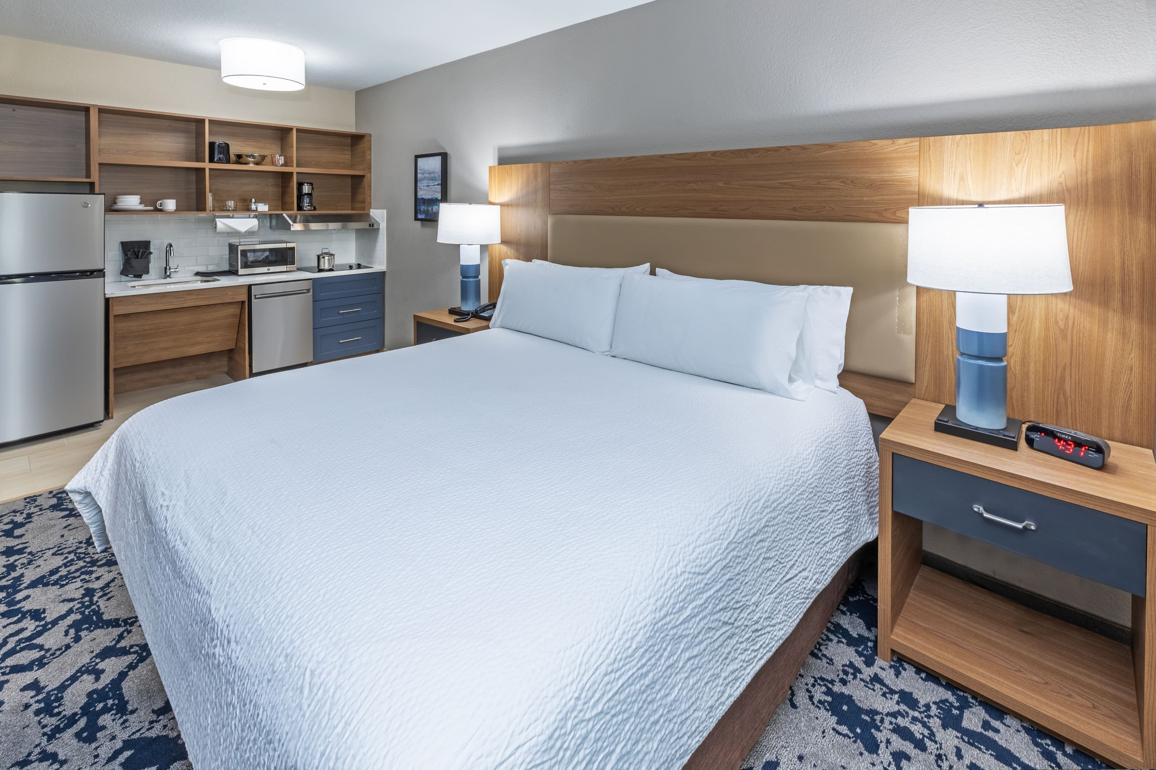 Candlewood Suites DFW Airport North – Irving — 17