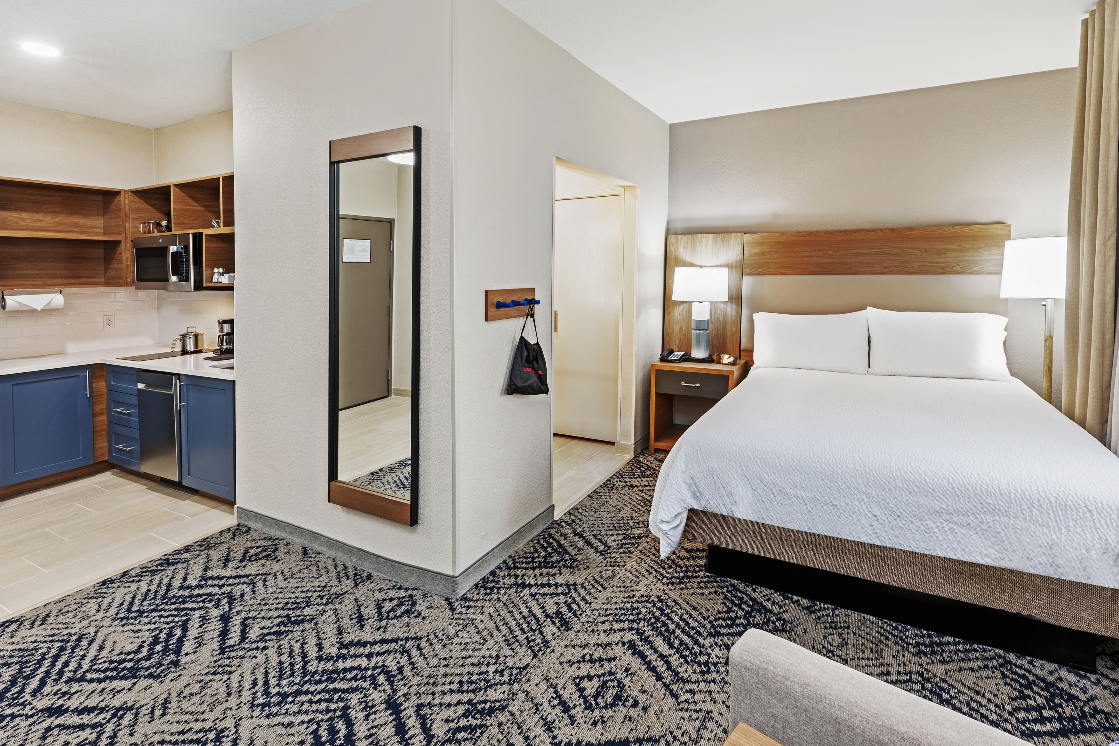 Candlewood Suites DFW Airport North – Irving — 82