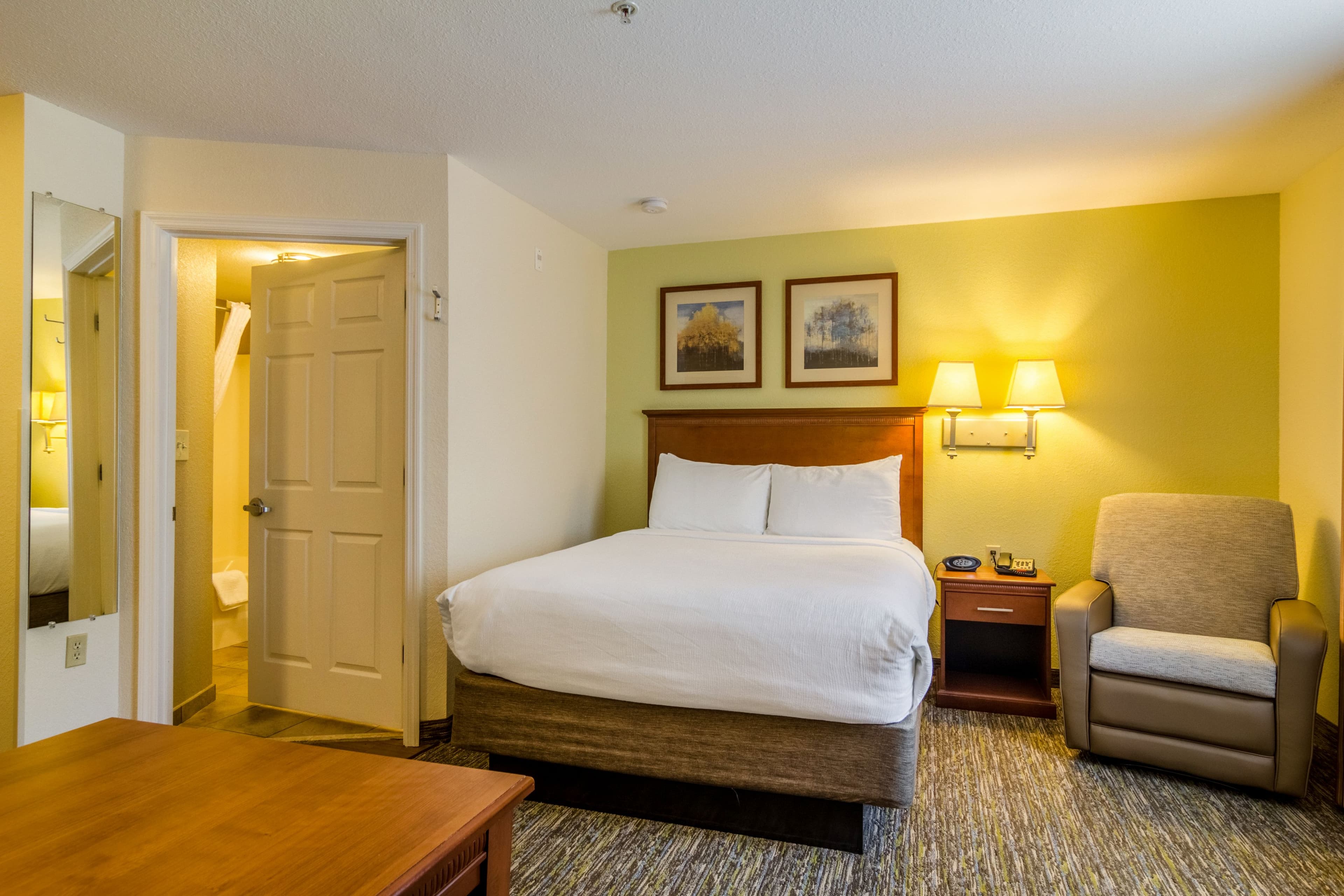 Candlewood Suites Jacksonville East Merril Road — 6