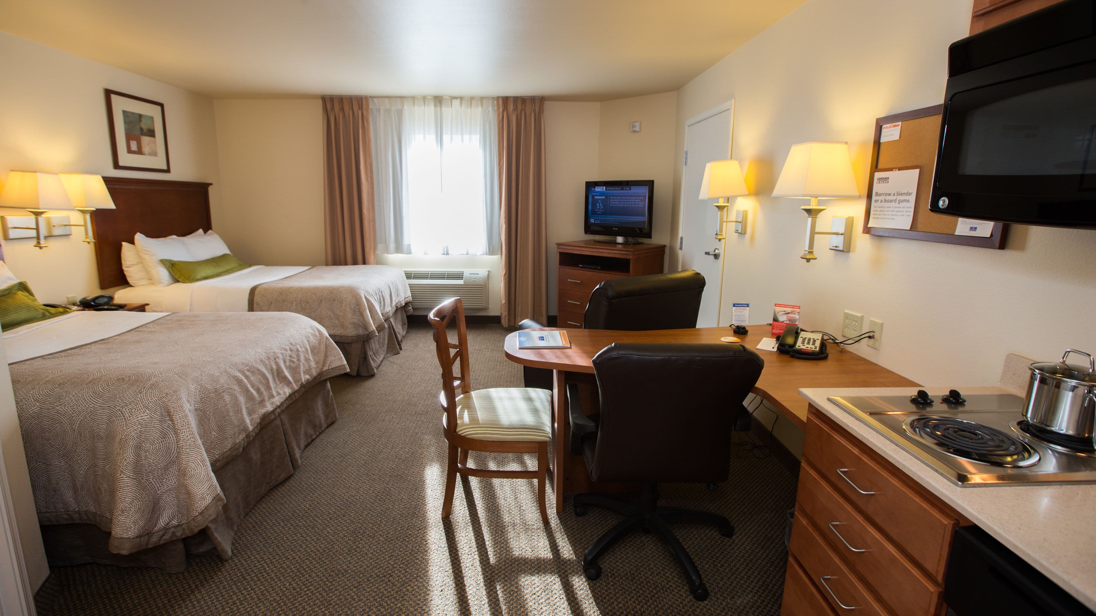 Candlewood Suites Joplin — 3