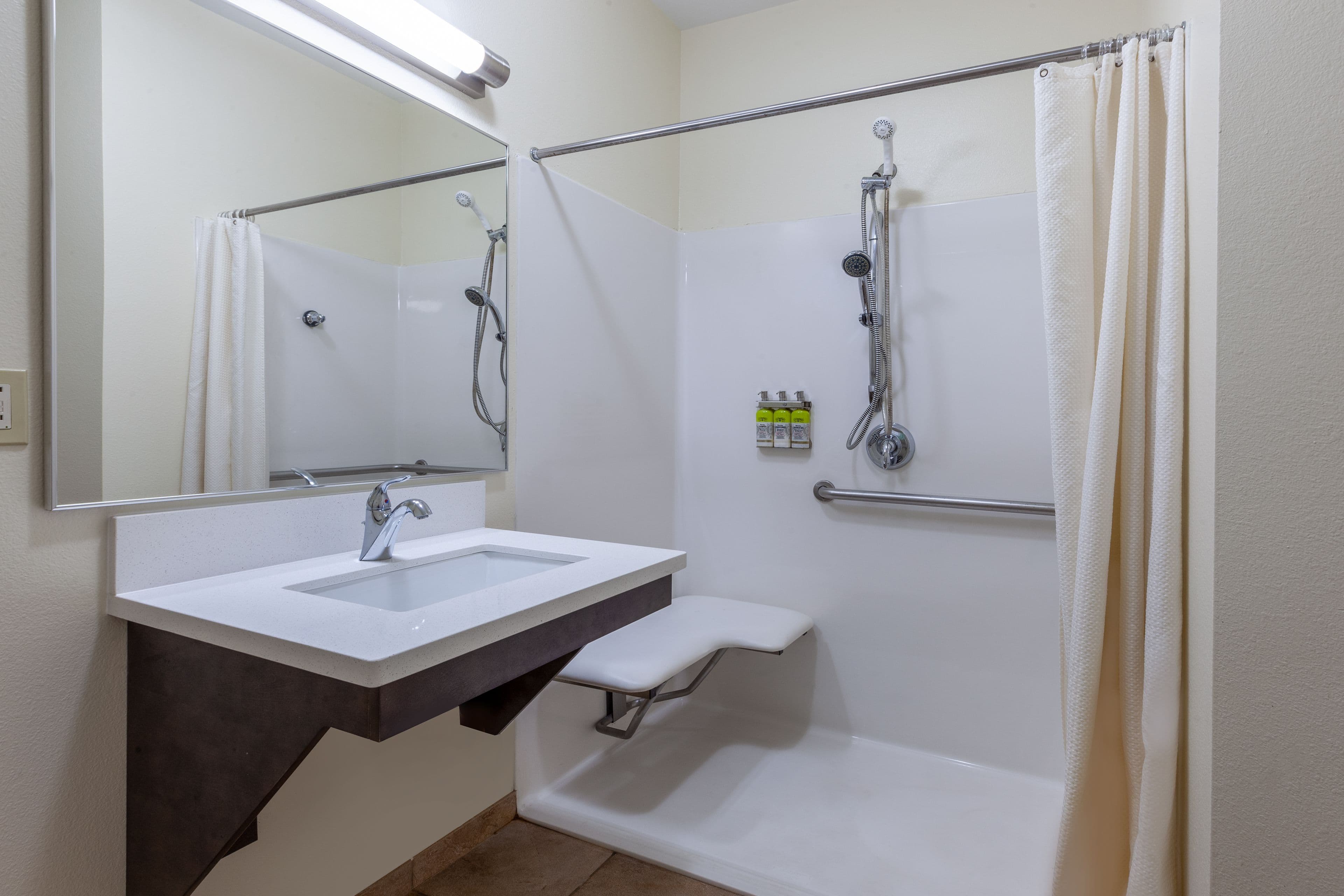 Candlewood Suites Kalamazoo — 11