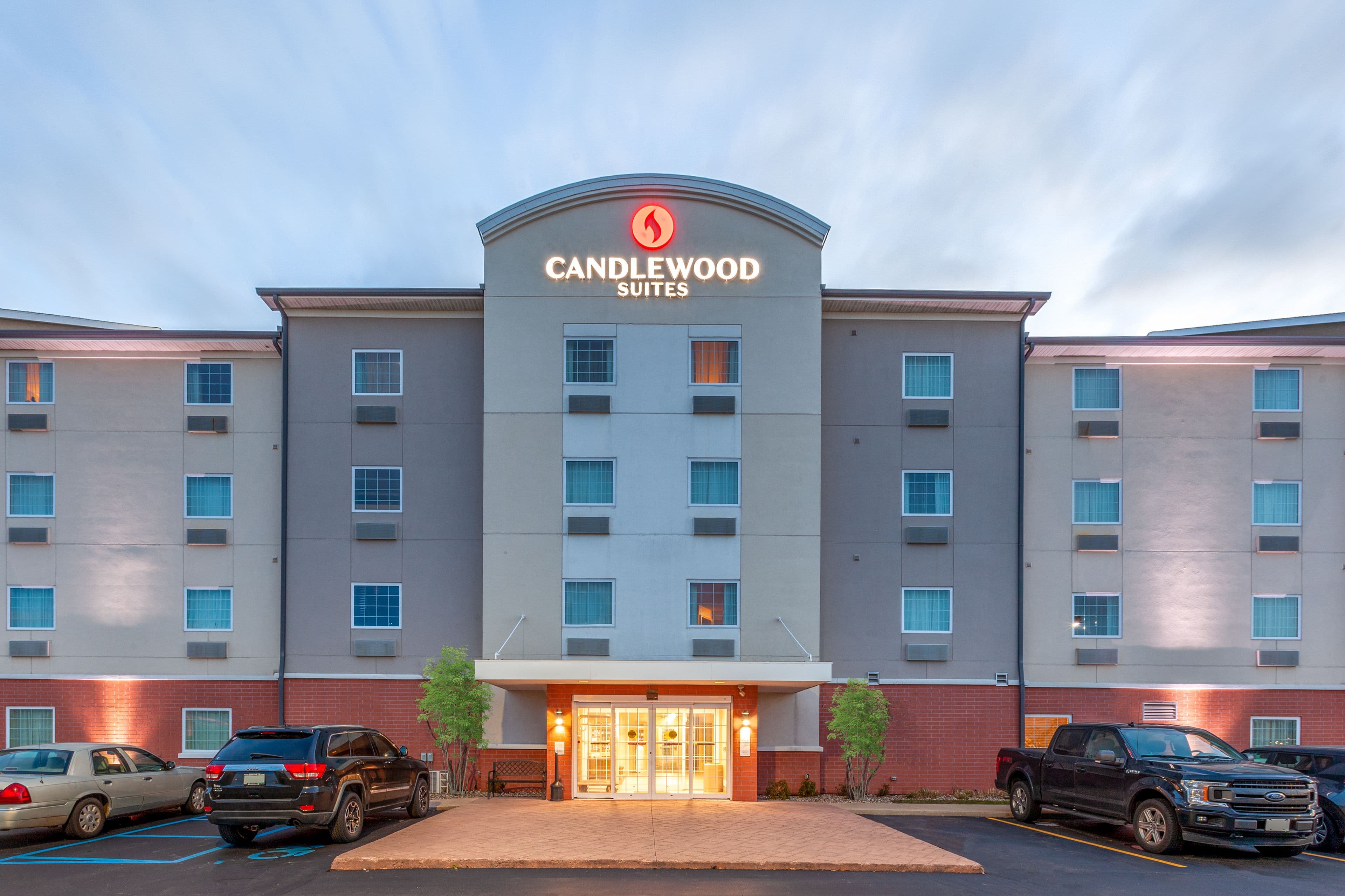 Candlewood Suites Kalamazoo - Image 1