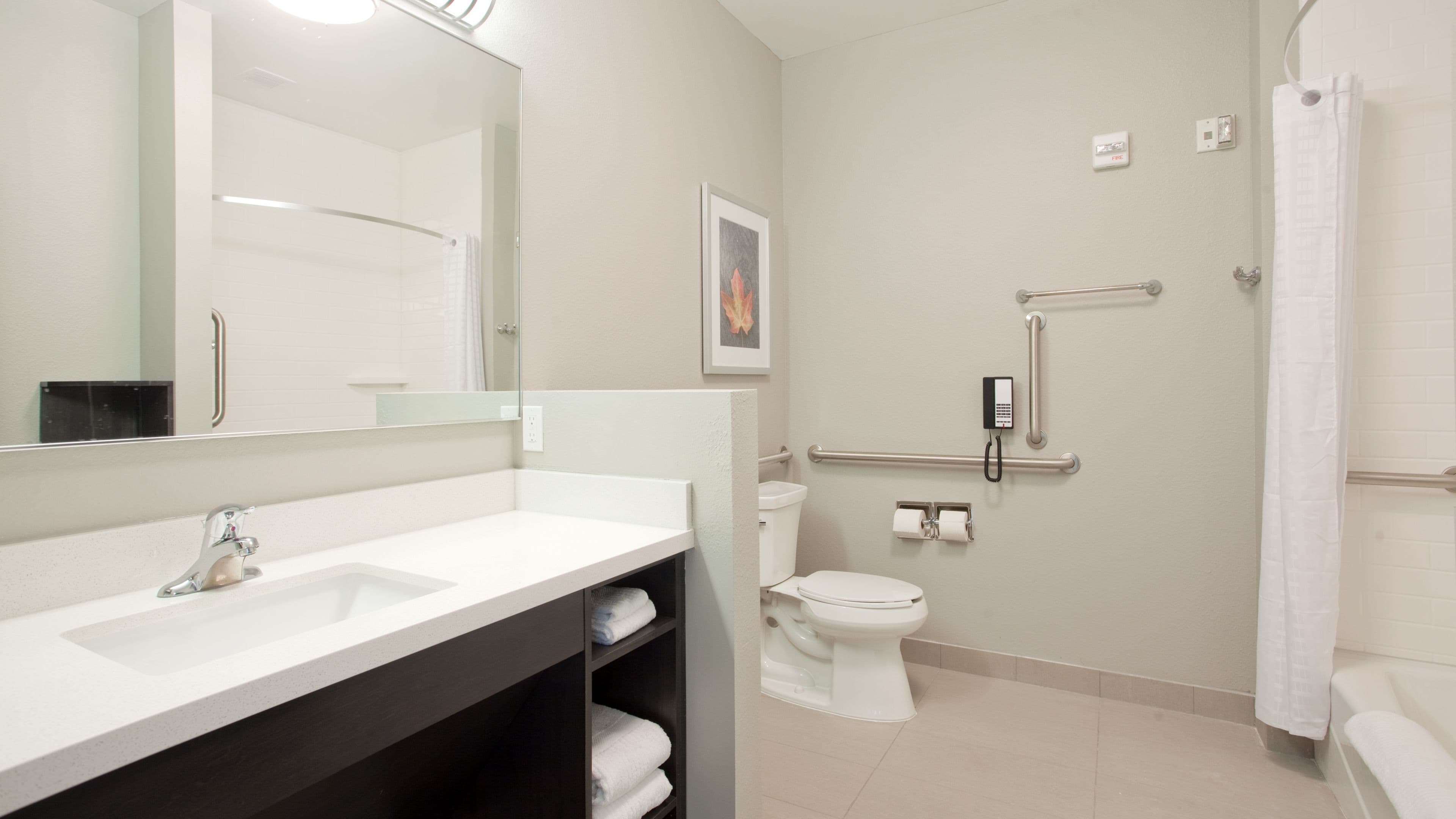 Candlewood Suites Kearney — 16
