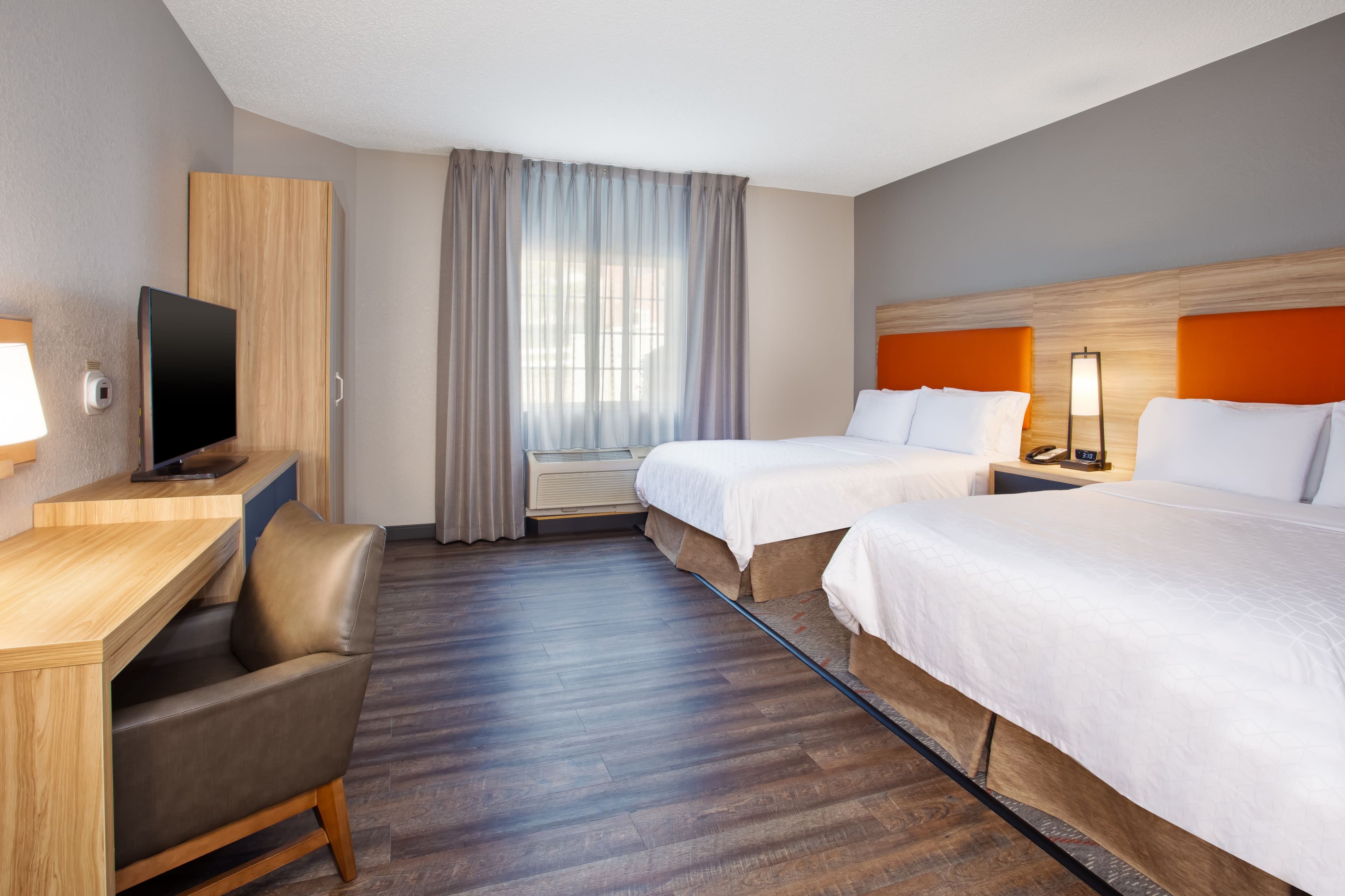 Candlewood Suites Kenosha - Pleasant Prairie — 13