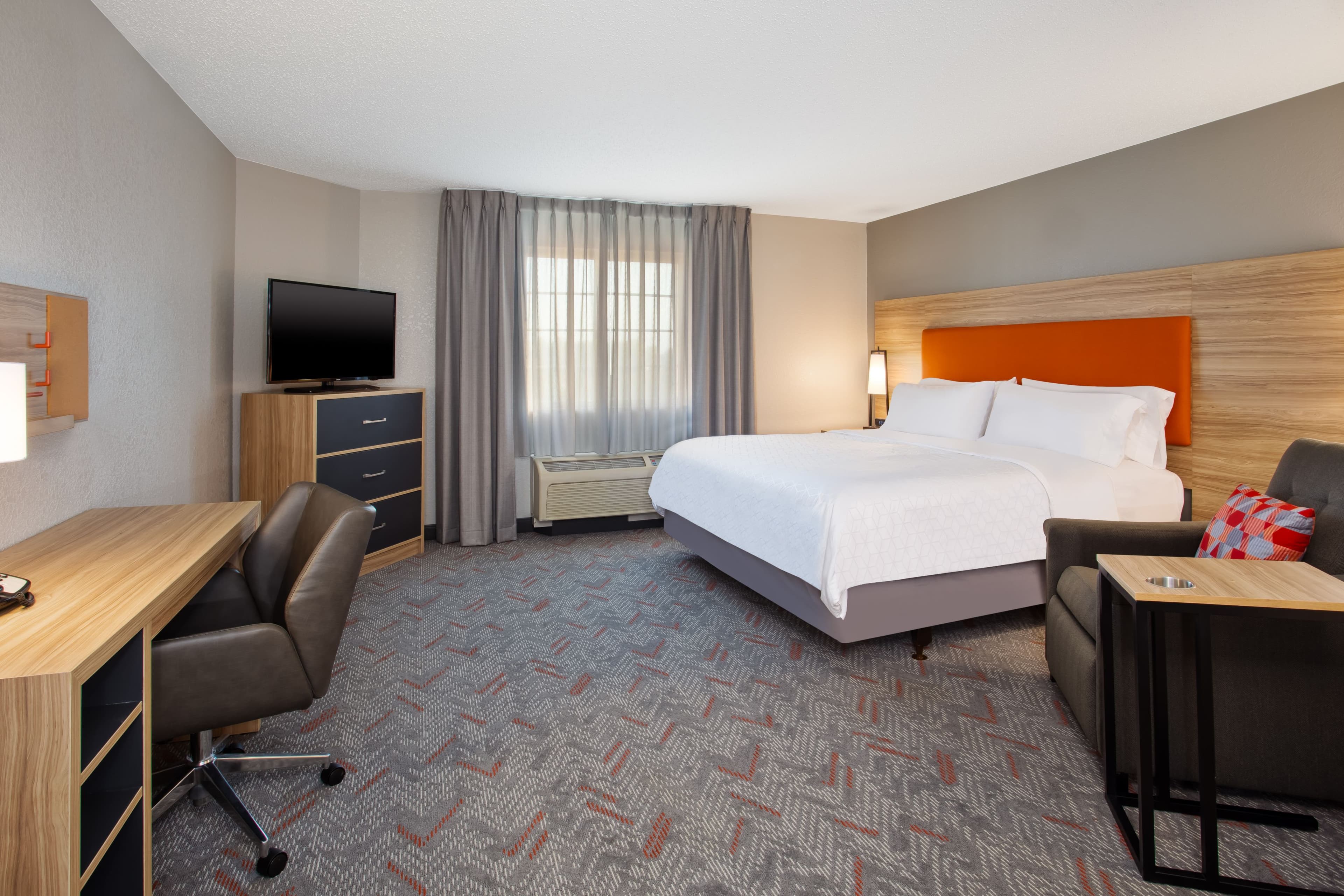 Candlewood Suites Kenosha - Pleasant Prairie - Image 4