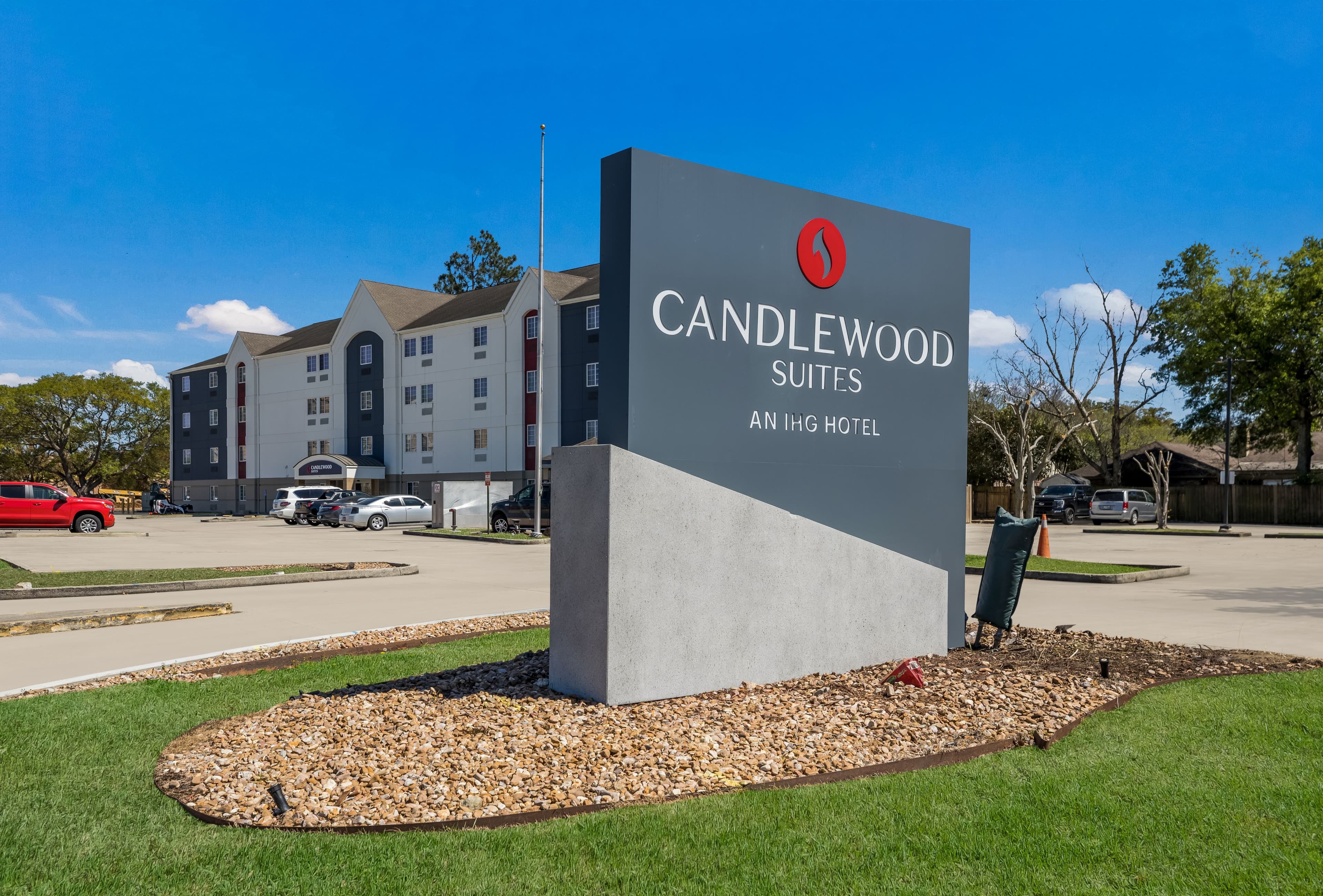 Candlewood Suites Lafayette - River Ranch