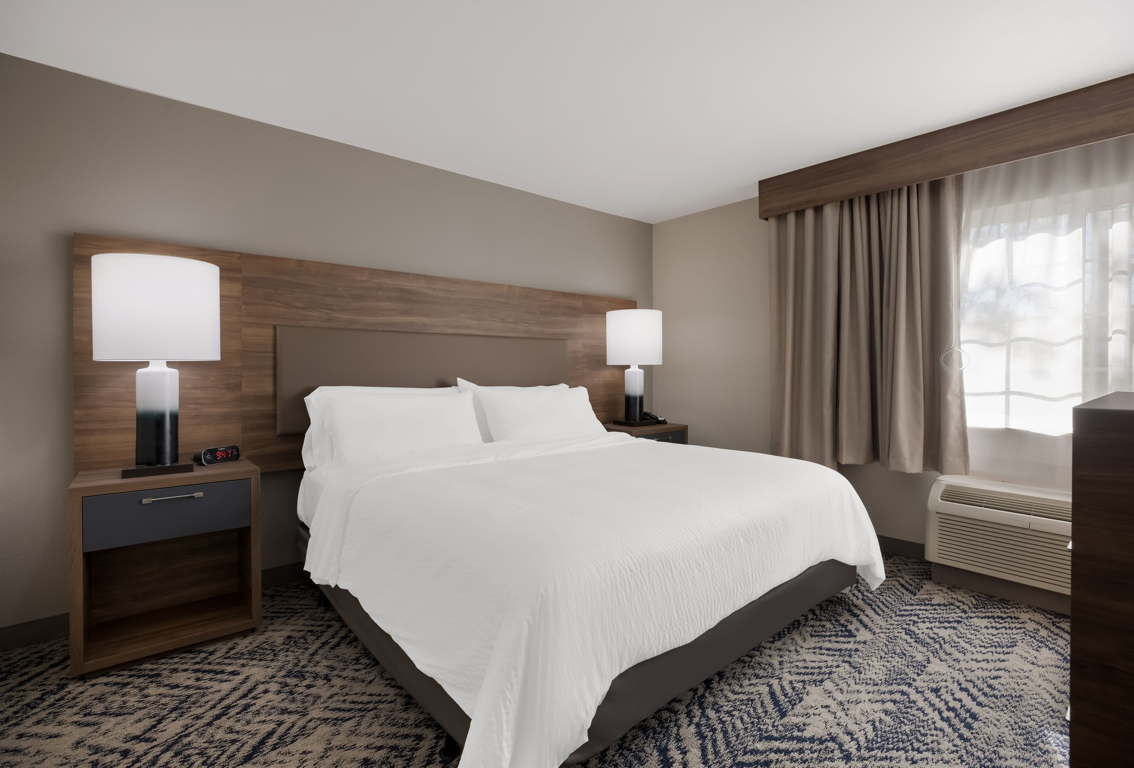 Candlewood Suites Lafayette - River Ranch — 4