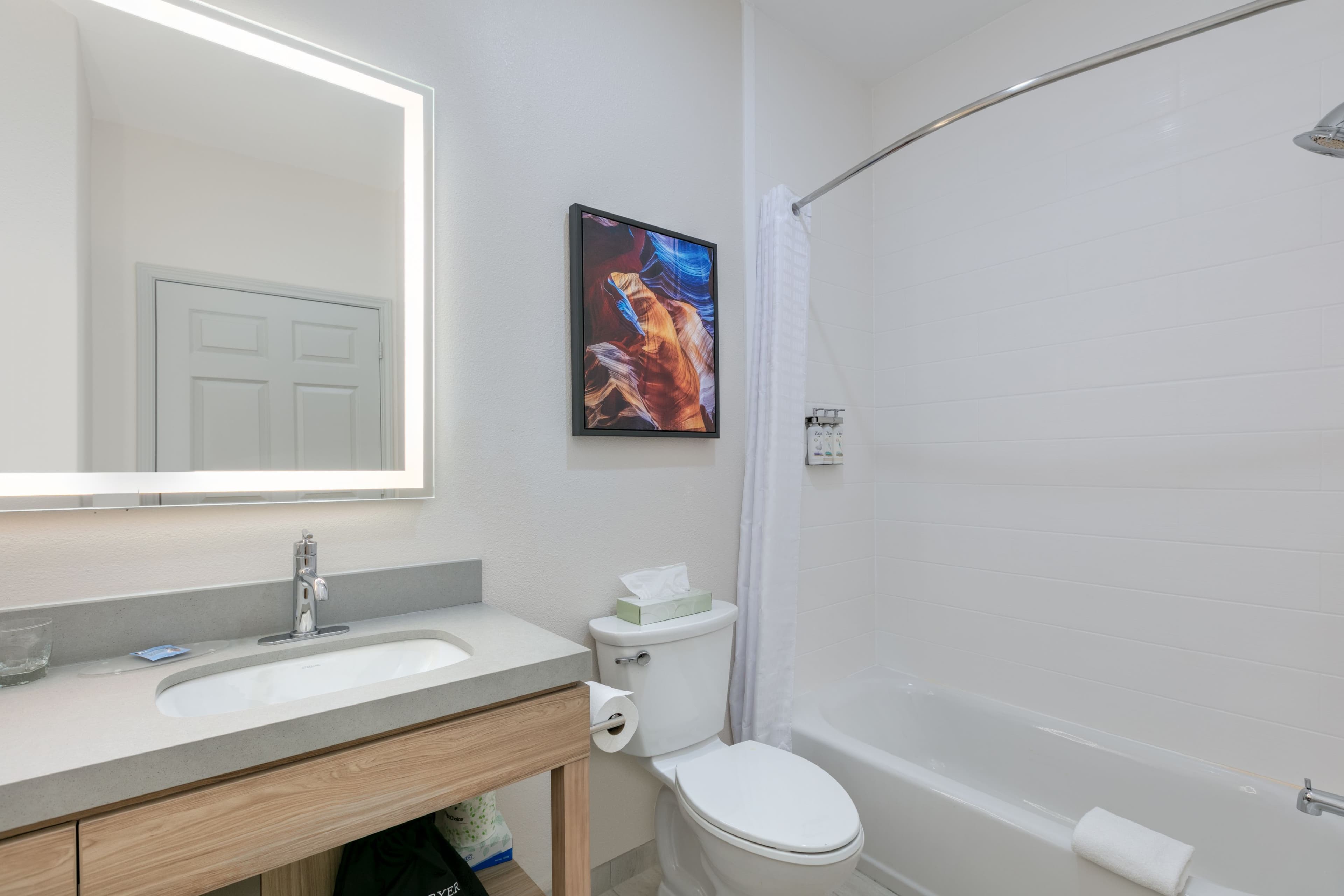 Studio Suite - Image 6