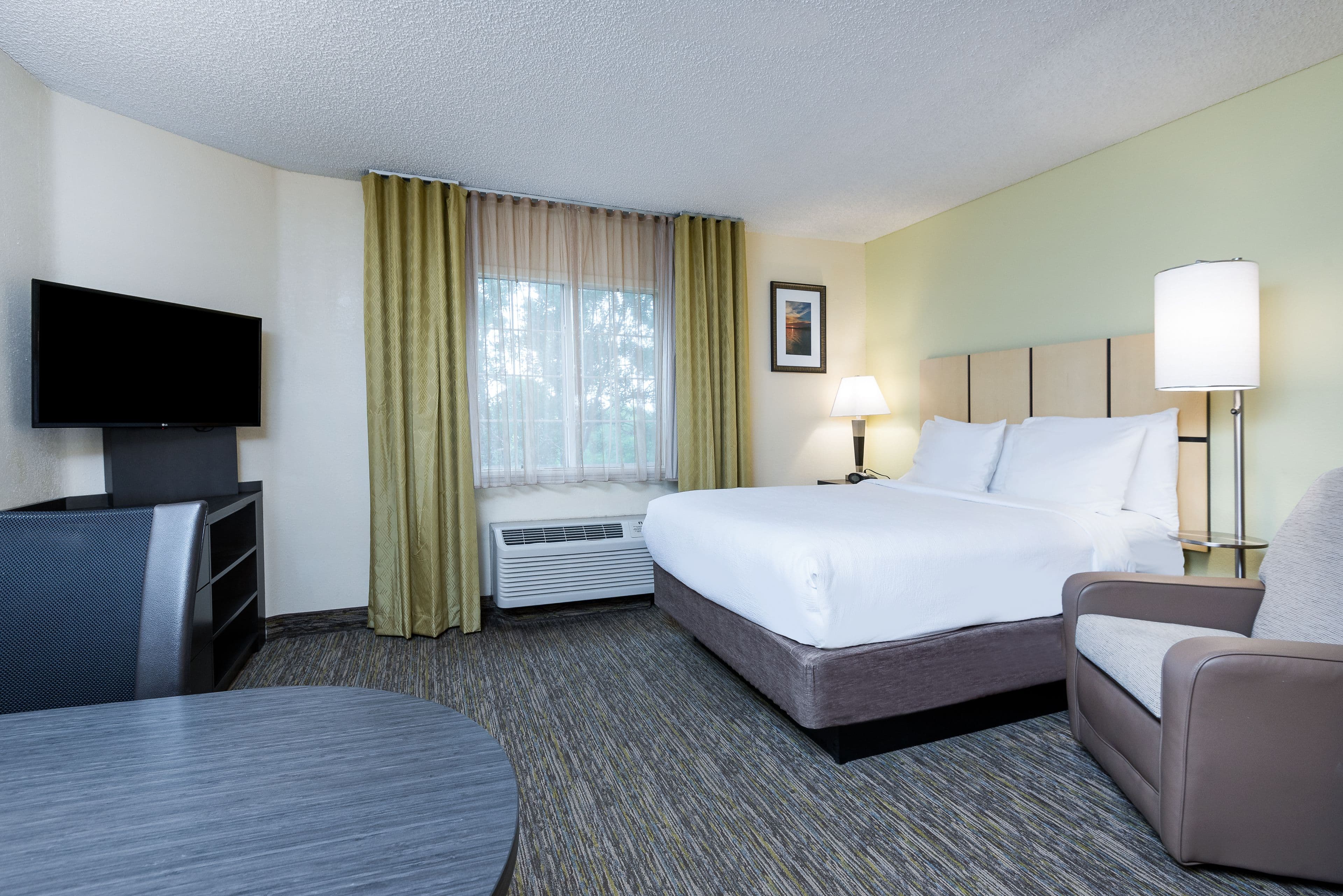 Candlewood Suites Orlando North - Lake Mary - Image 3