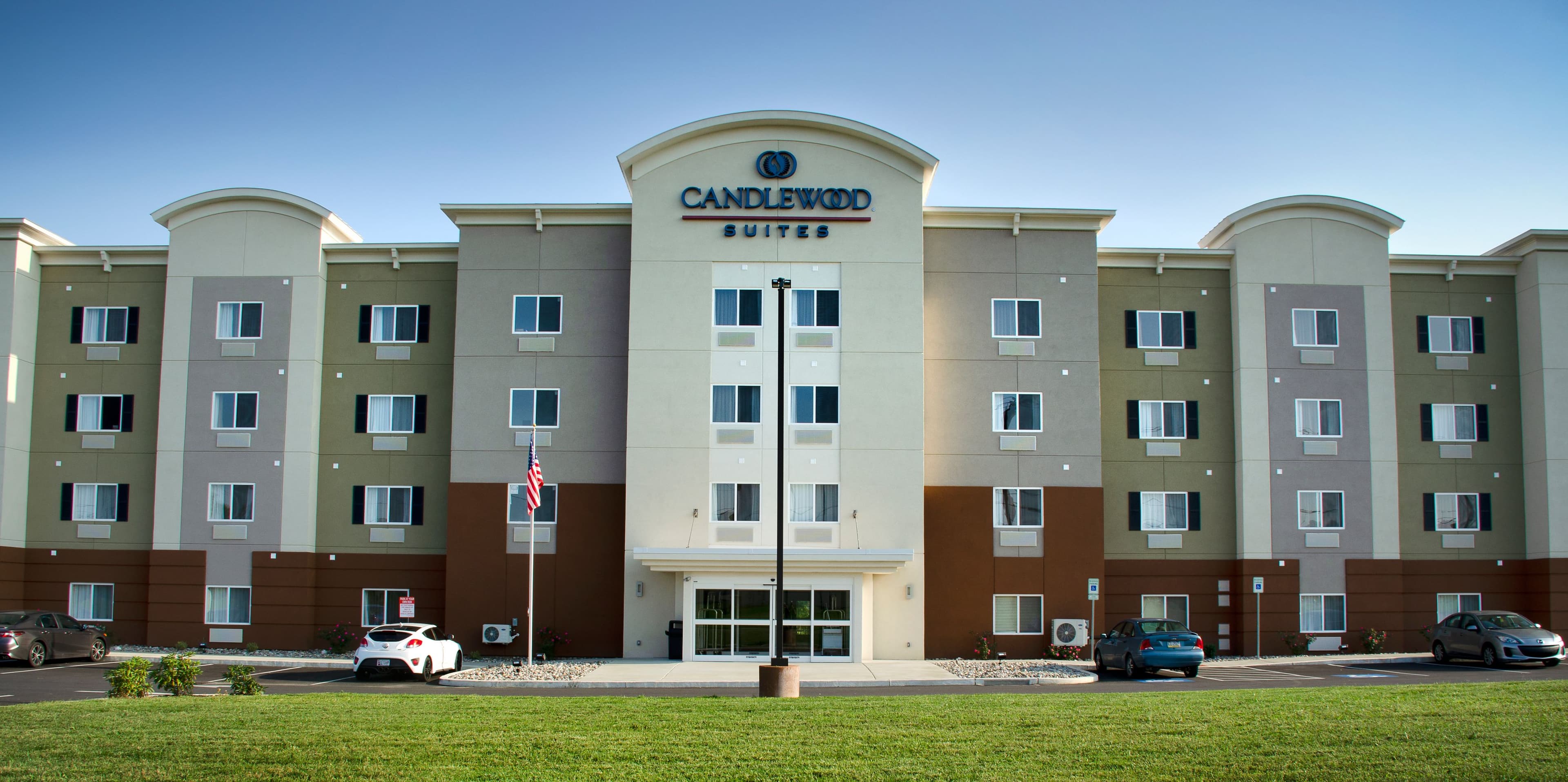 Candlewood Suites Lancaster West - Image 1