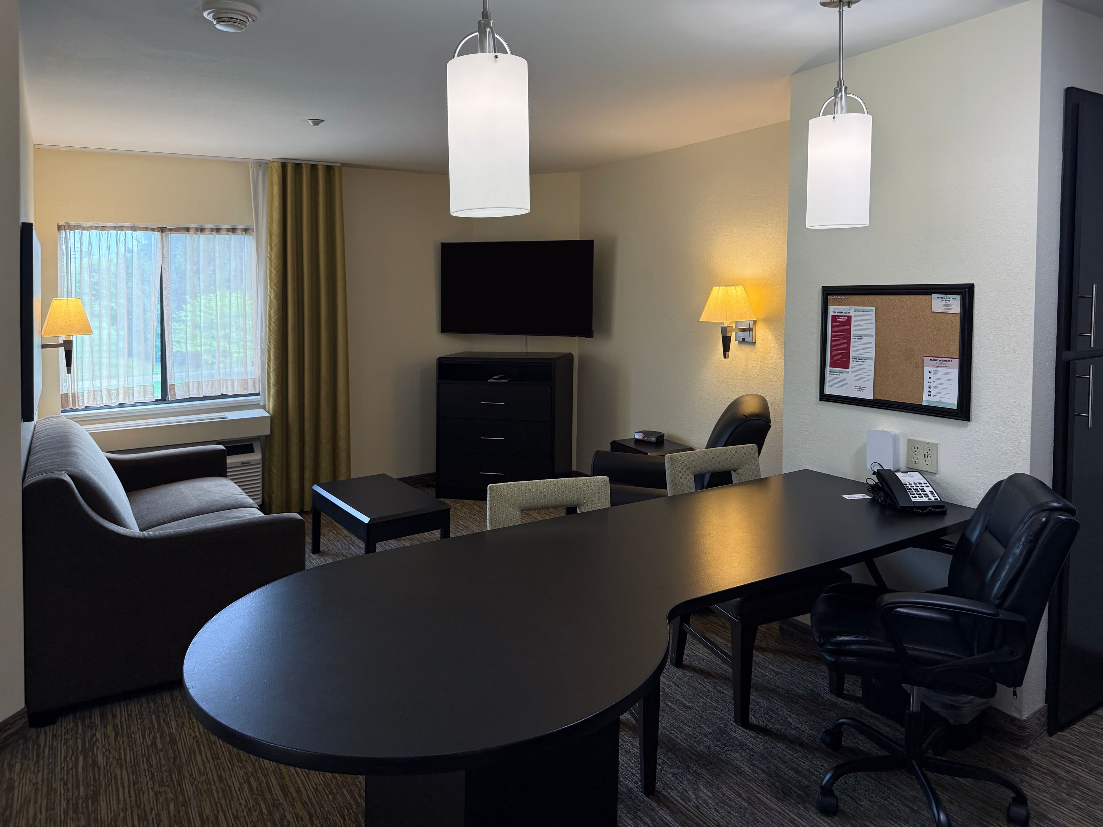 Candlewood Suites East Lansing — 7