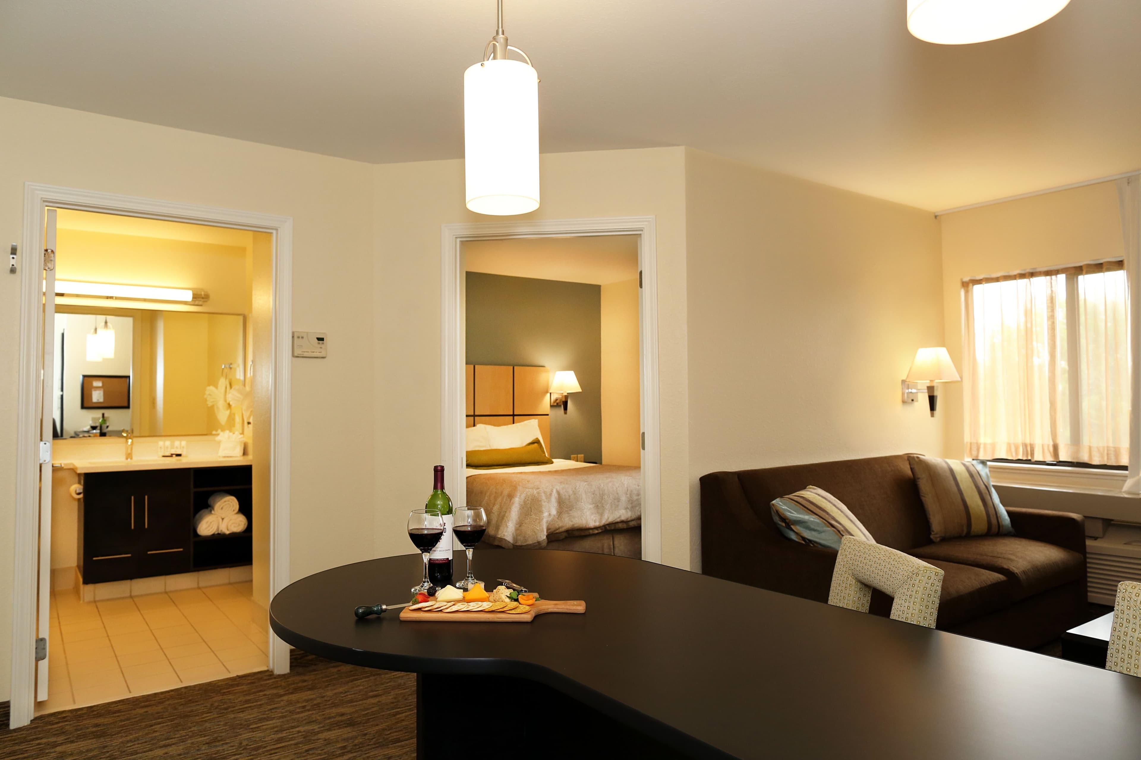 Candlewood Suites East Lansing — 16